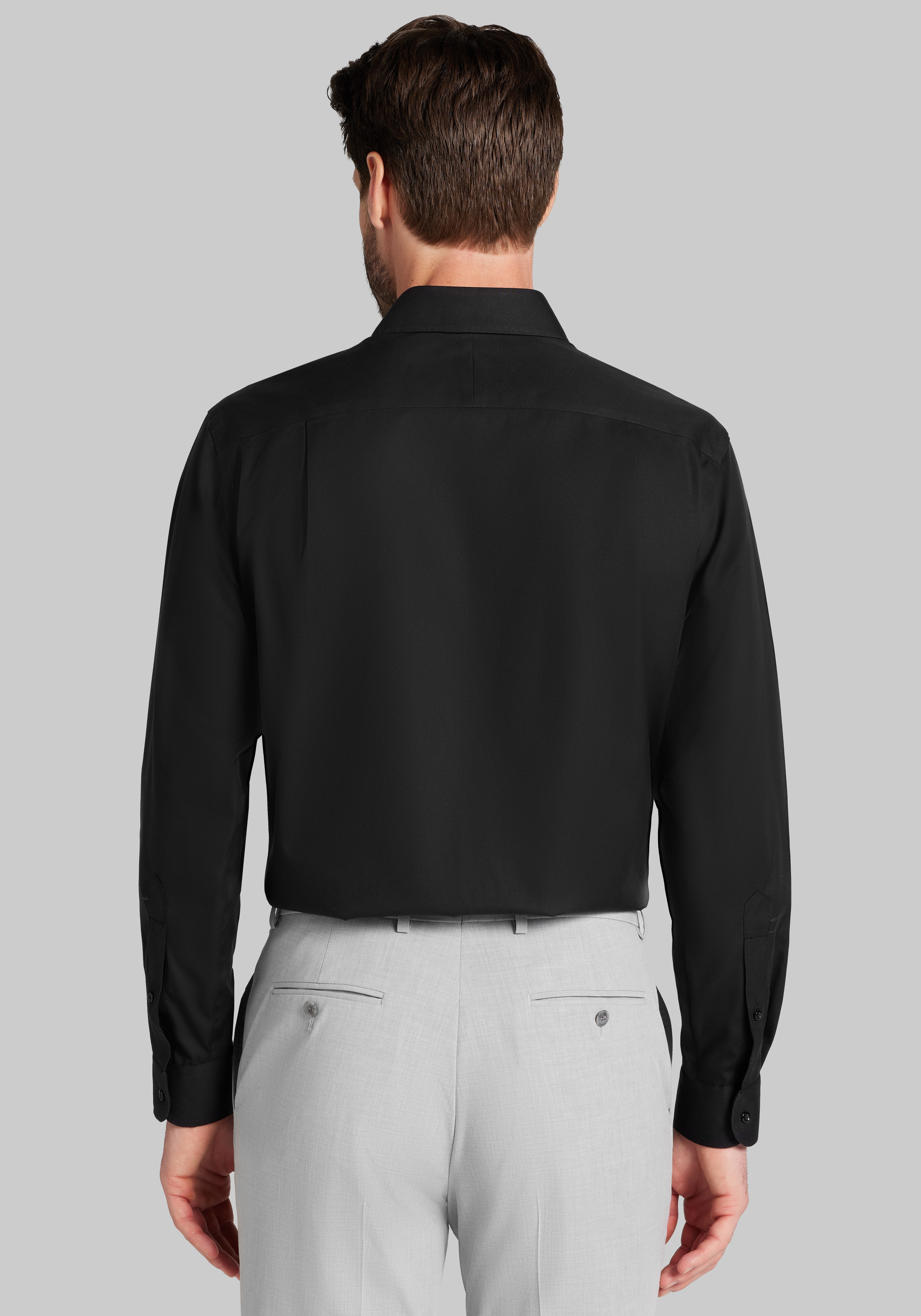 Traveler® Collection Tailored Fit Spread Collar Solid Dress Shirt