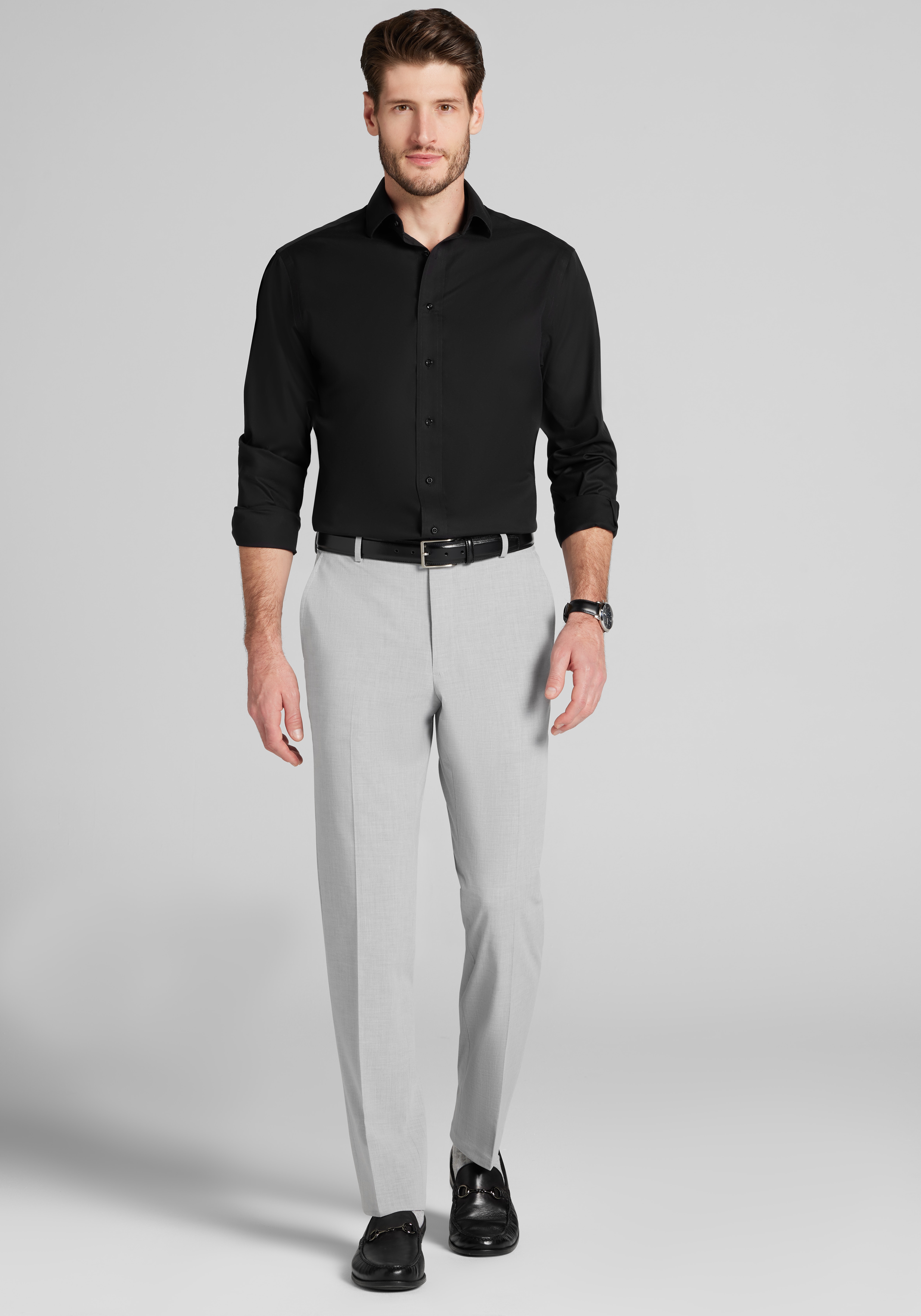 Traveler® Collection Tailored Fit Spread Collar Solid Dress Shirt