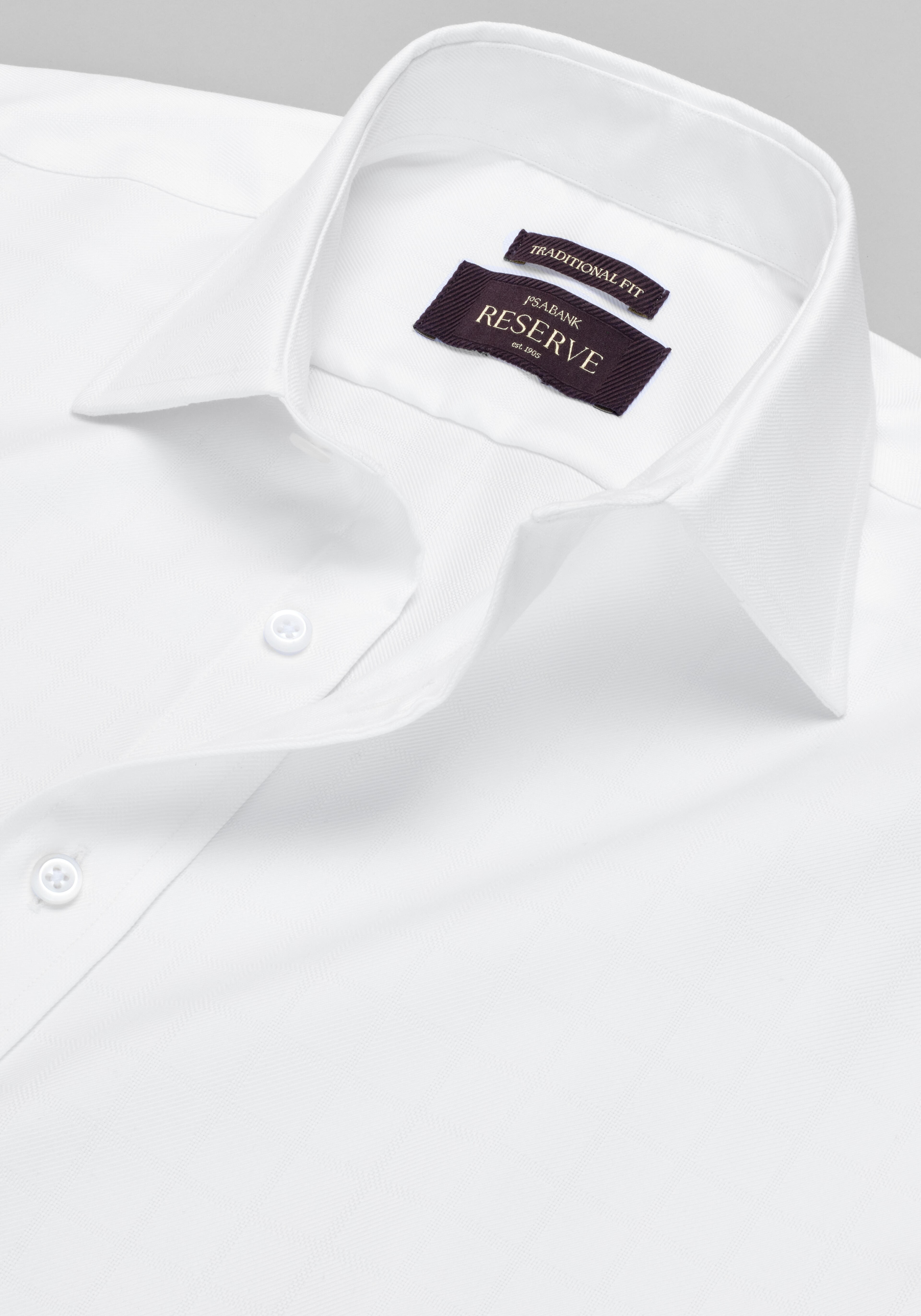 Reserve Collection Traditional Fit Solid Non-Iron Dress Shirt