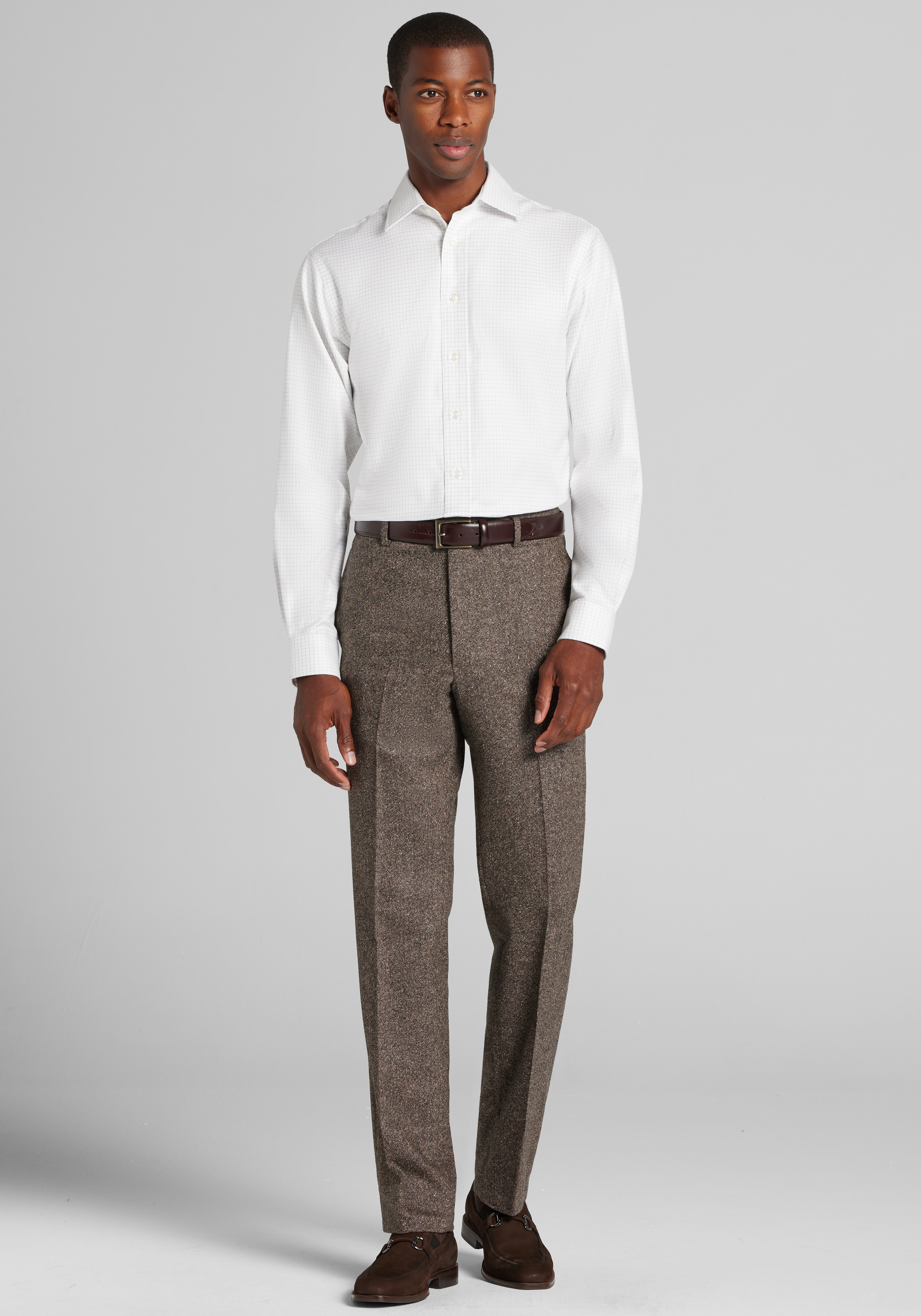 Reserve Collection Tailored Fit Spread Collar Grid Dress Shirt
