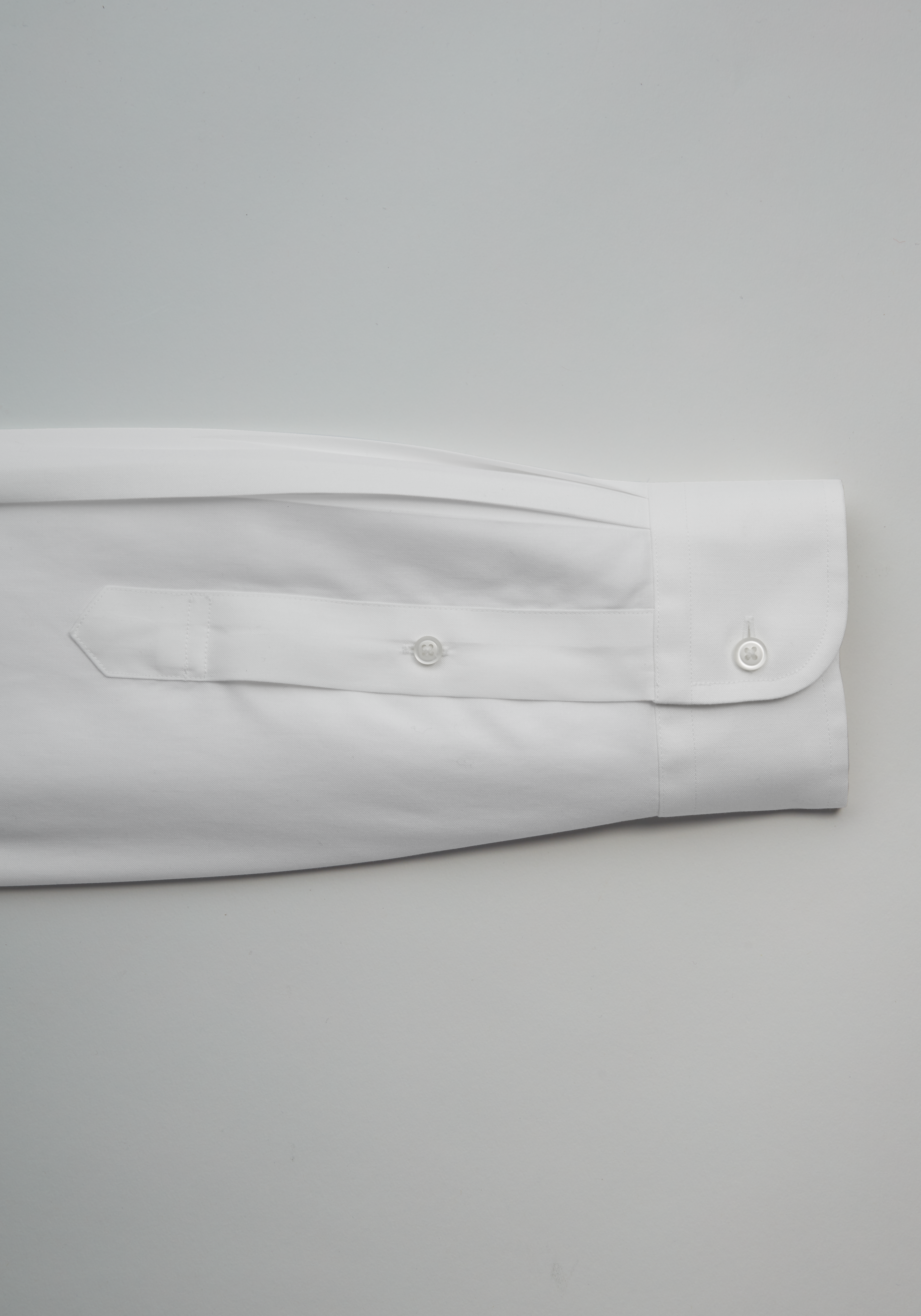 Traveler® Collection Traditional Fit Spread Collar Solid Dress Shirt