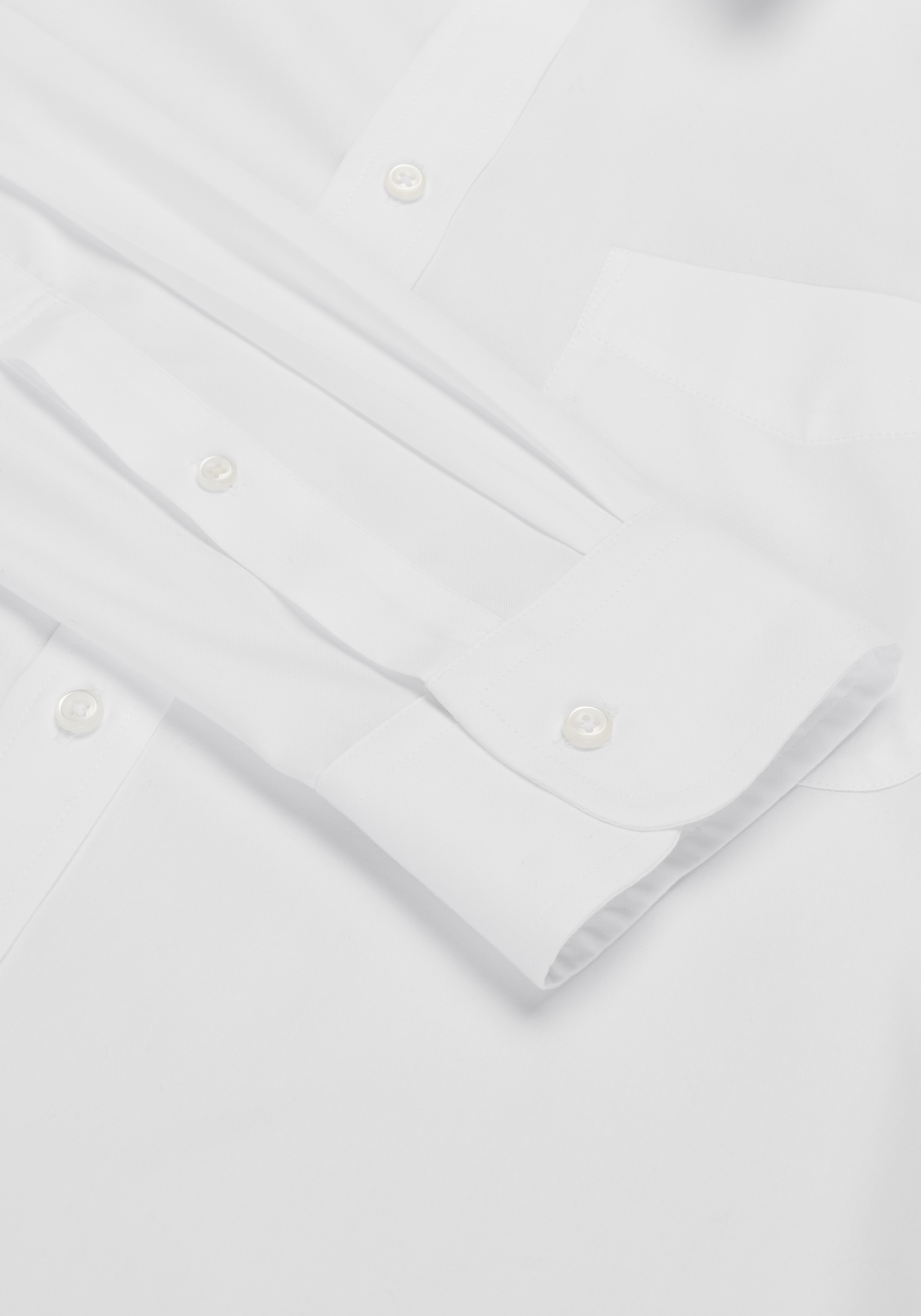 Traveler? Collection Slim Fit Point Collar Solid Dress Shirt