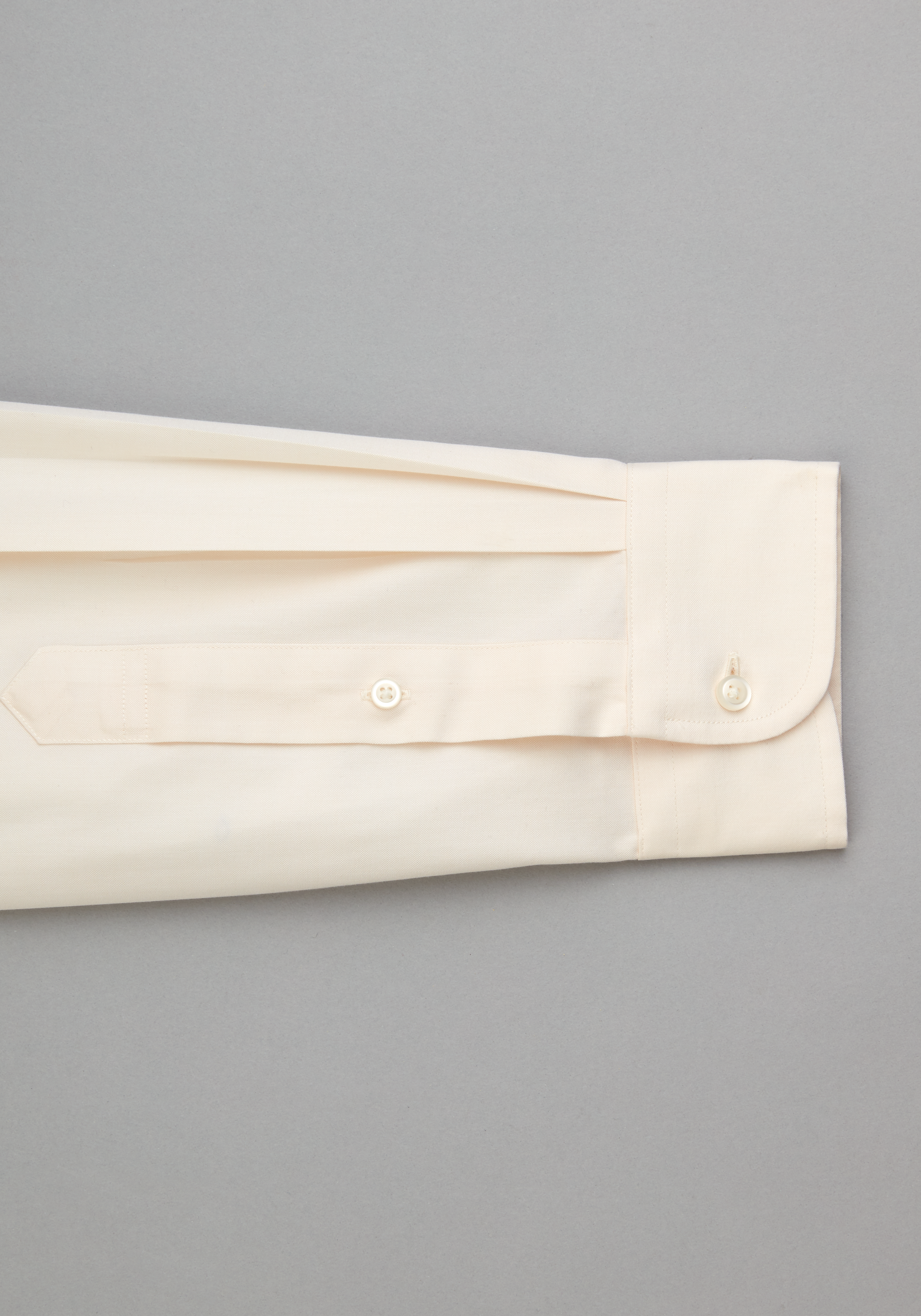 Traveler® Collection Traditional Fit Point Collar Dress Shirt - Big & Tall