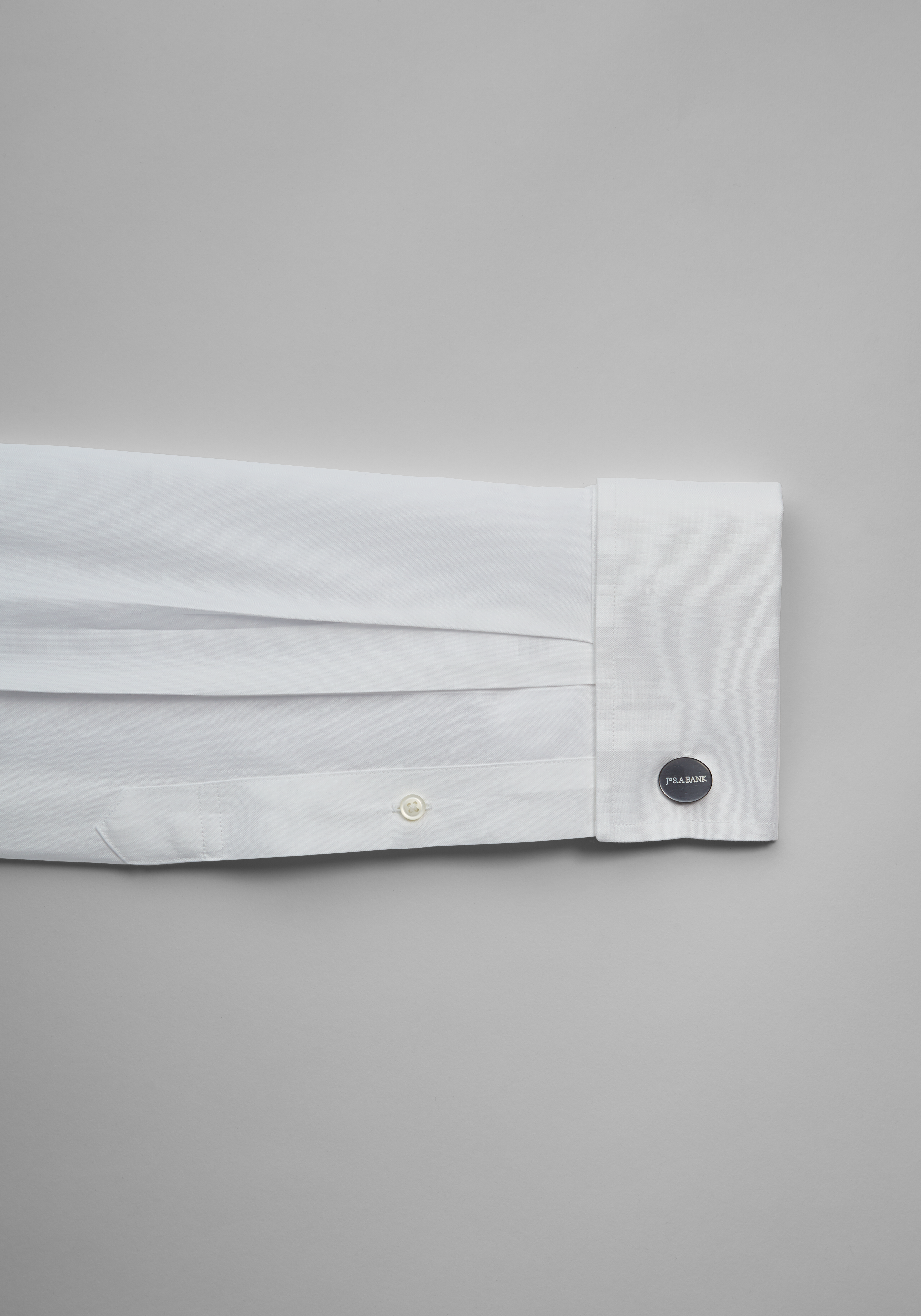 Traveler® Collection Traditional Fit Point Collar Solid Dress Shirt - Big & Tall