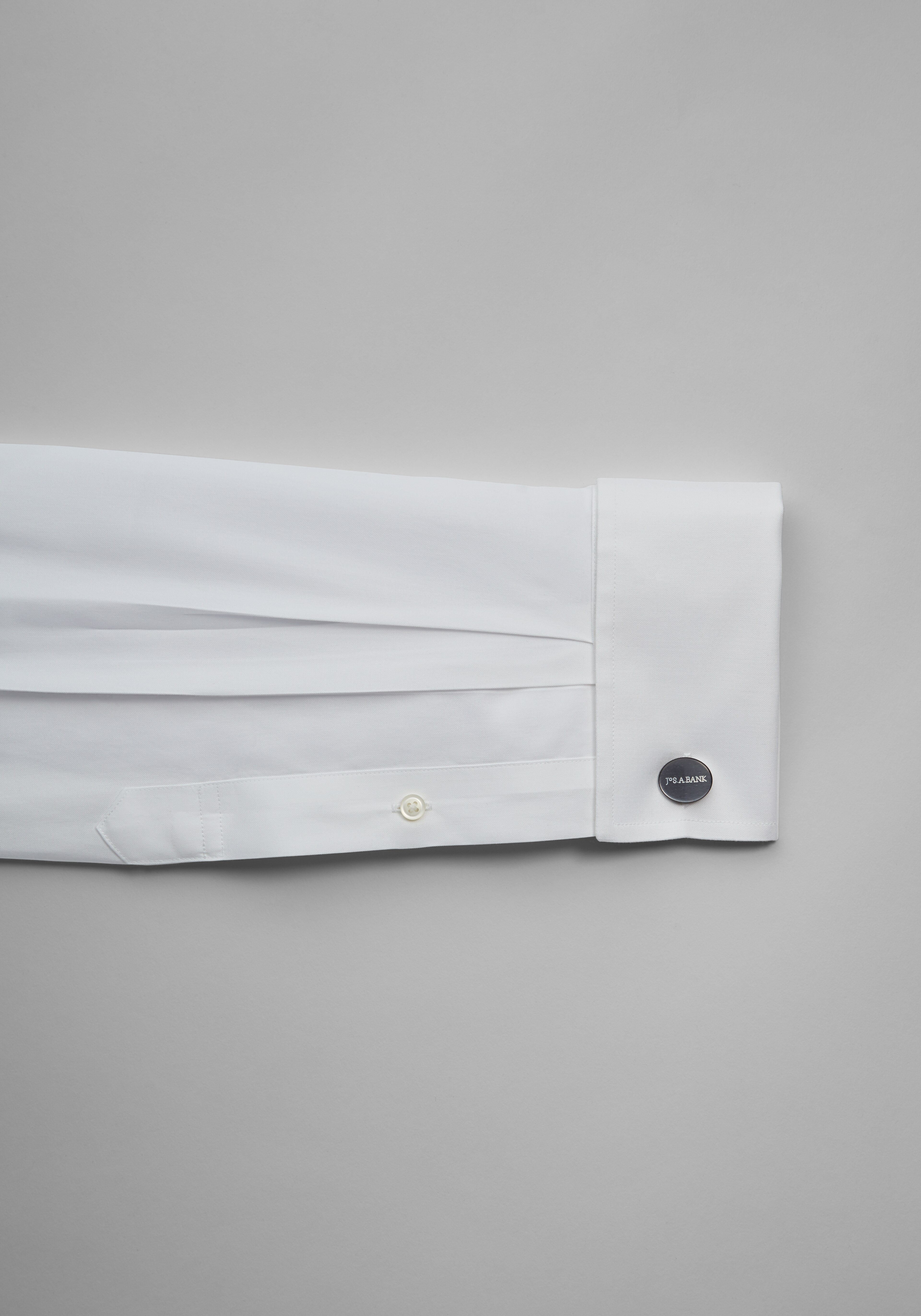 Traveler® Collection Traditional Fit Point Collar Solid Dress Shirt - Big & Tall