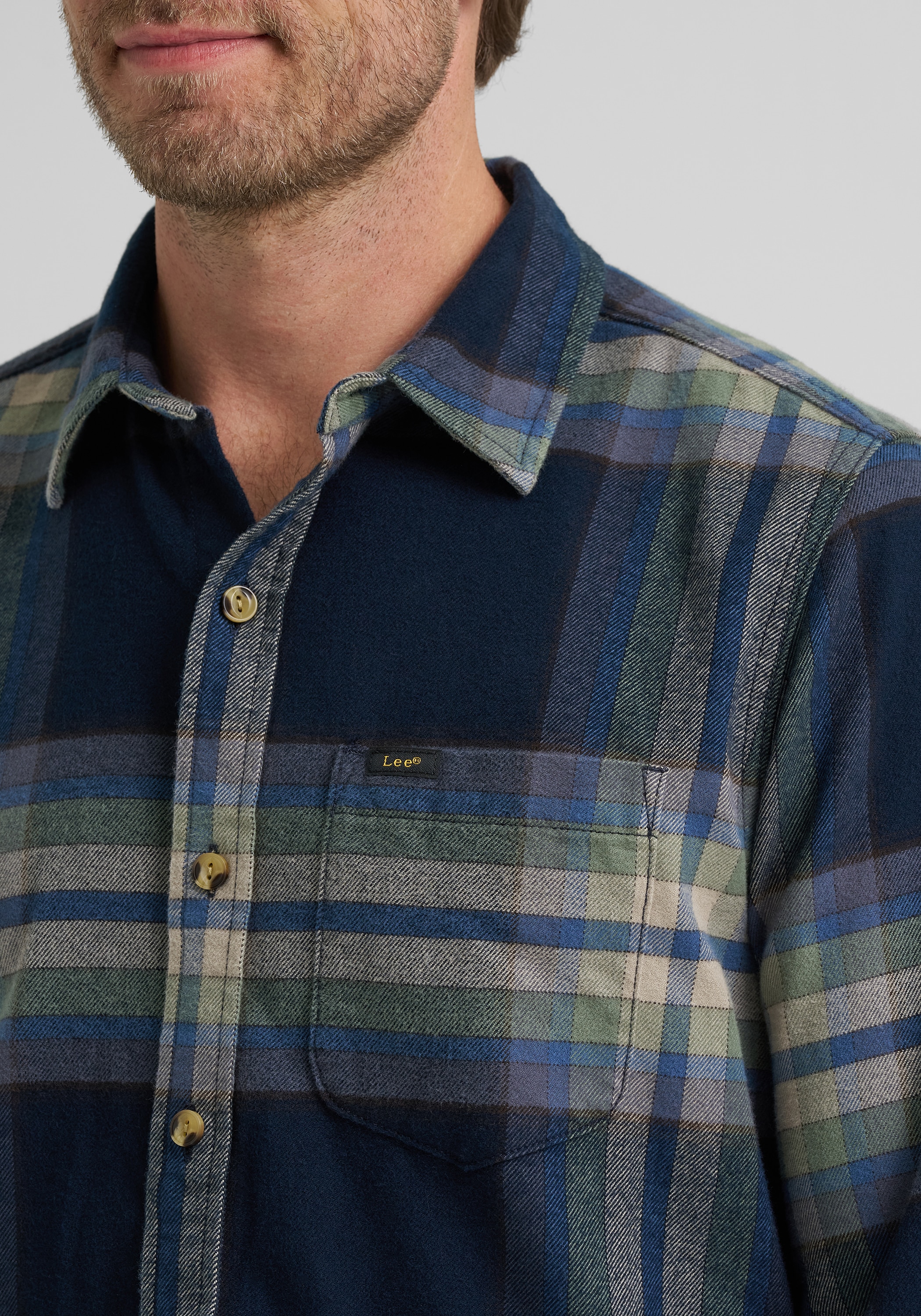 Lee Legendary Tailored Fit All-Purpose Flannel Shirt