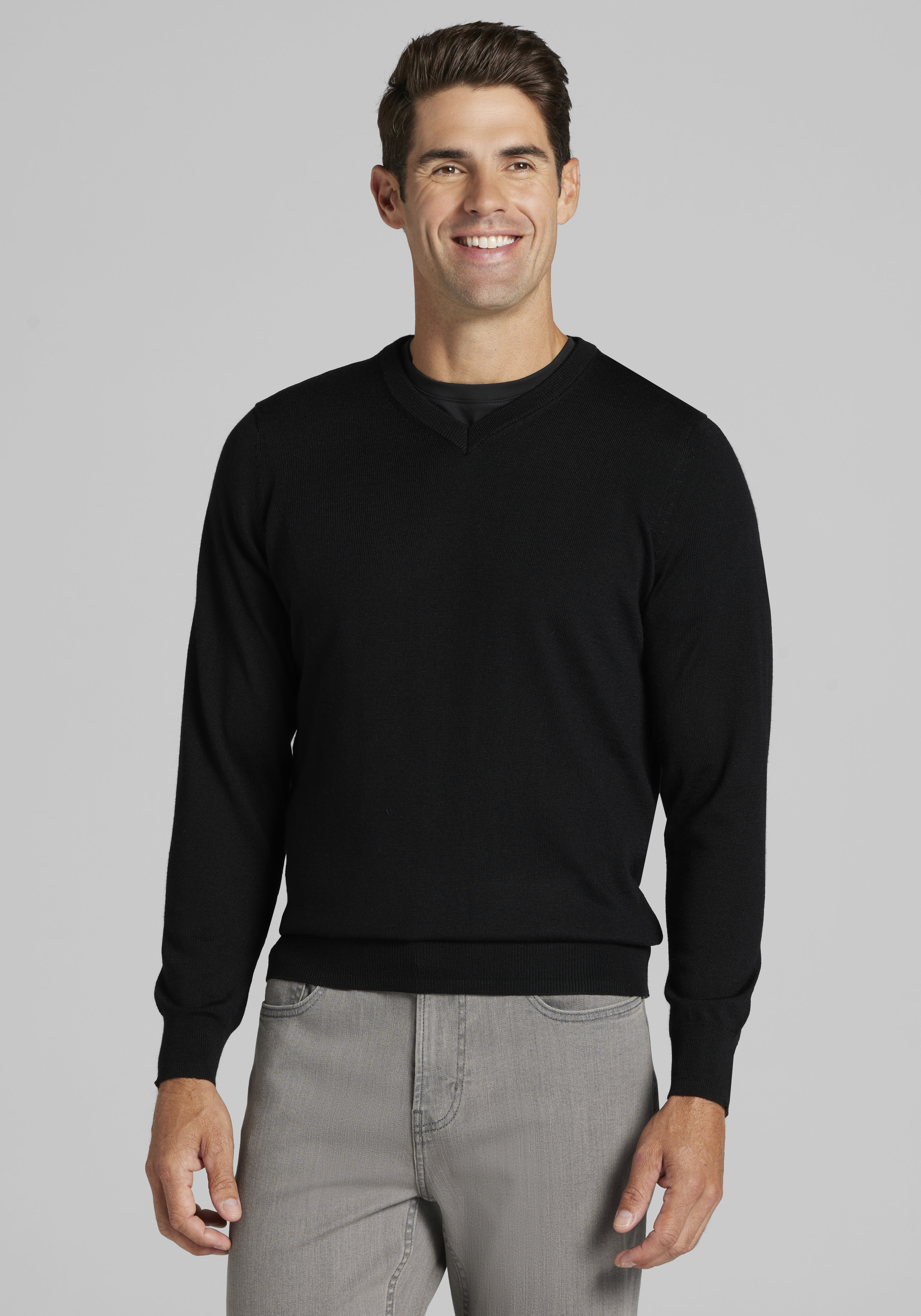 Men's CLEARANCE, Traveler&reg; Performance Tailored Fit Merino V-Neck Sweater CLEARANCE - Jos A Bank