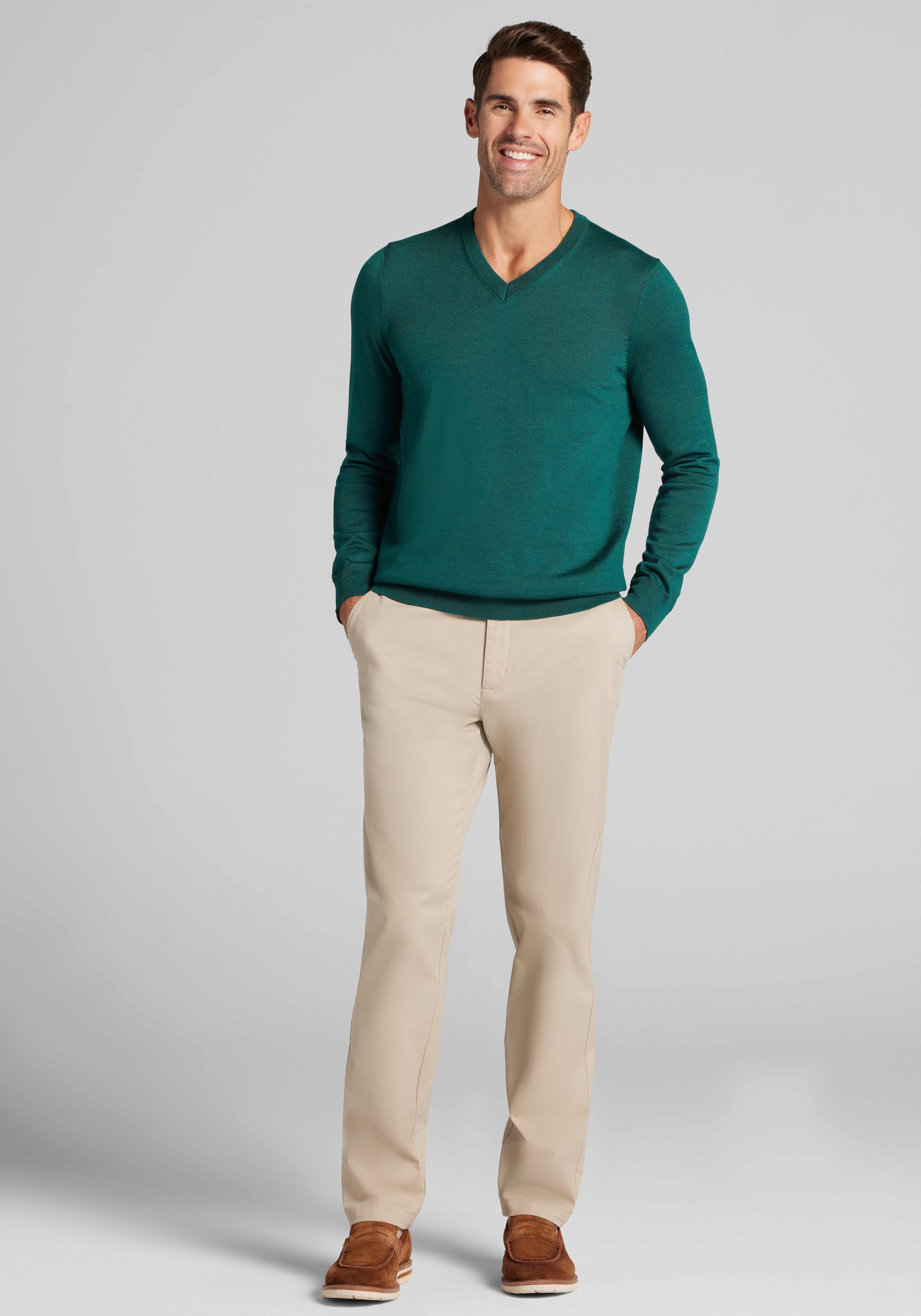 Traveler® Collection Tailored Fit Merino Wool V-Neck Sweater