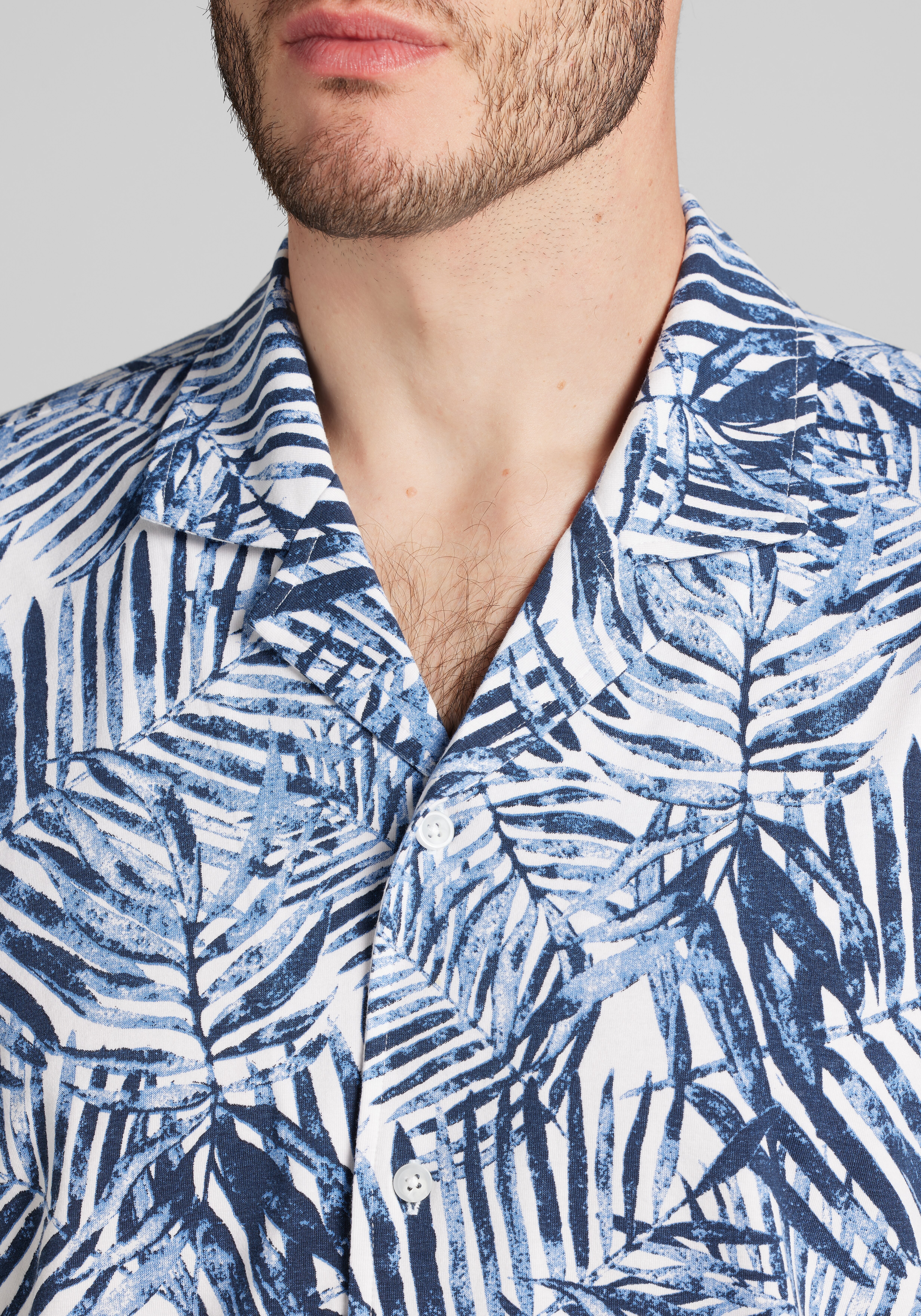 Jos. A. Bank Tailored Fit Palm Print Short Sleeve Camp Shirt