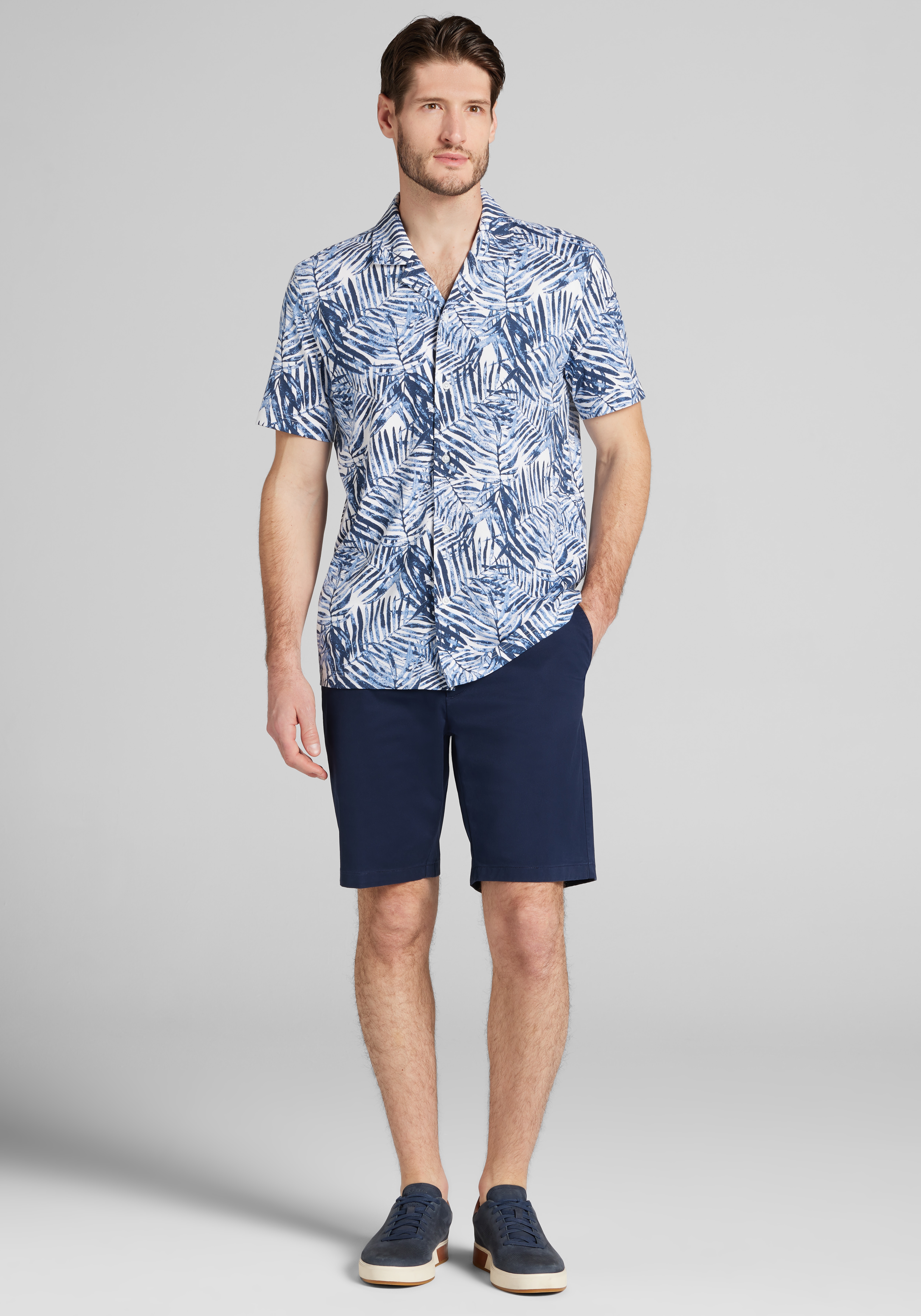 Jos. A. Bank Tailored Fit Palm Print Short Sleeve Camp Shirt