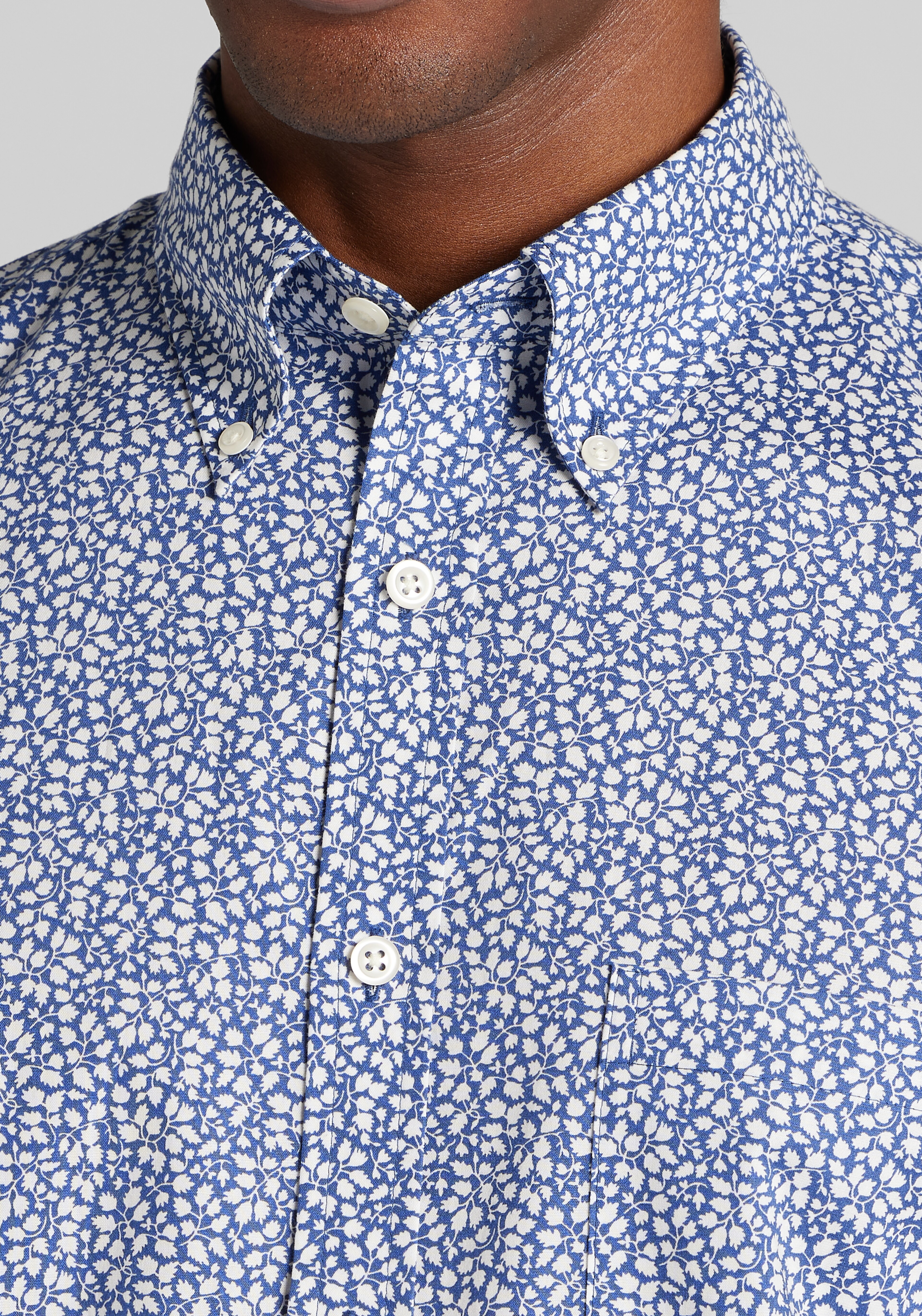 Jos. A. Bank Tailored Fit Mini Leaf Button-Down Collar Button Up Shirt CLEARANCE