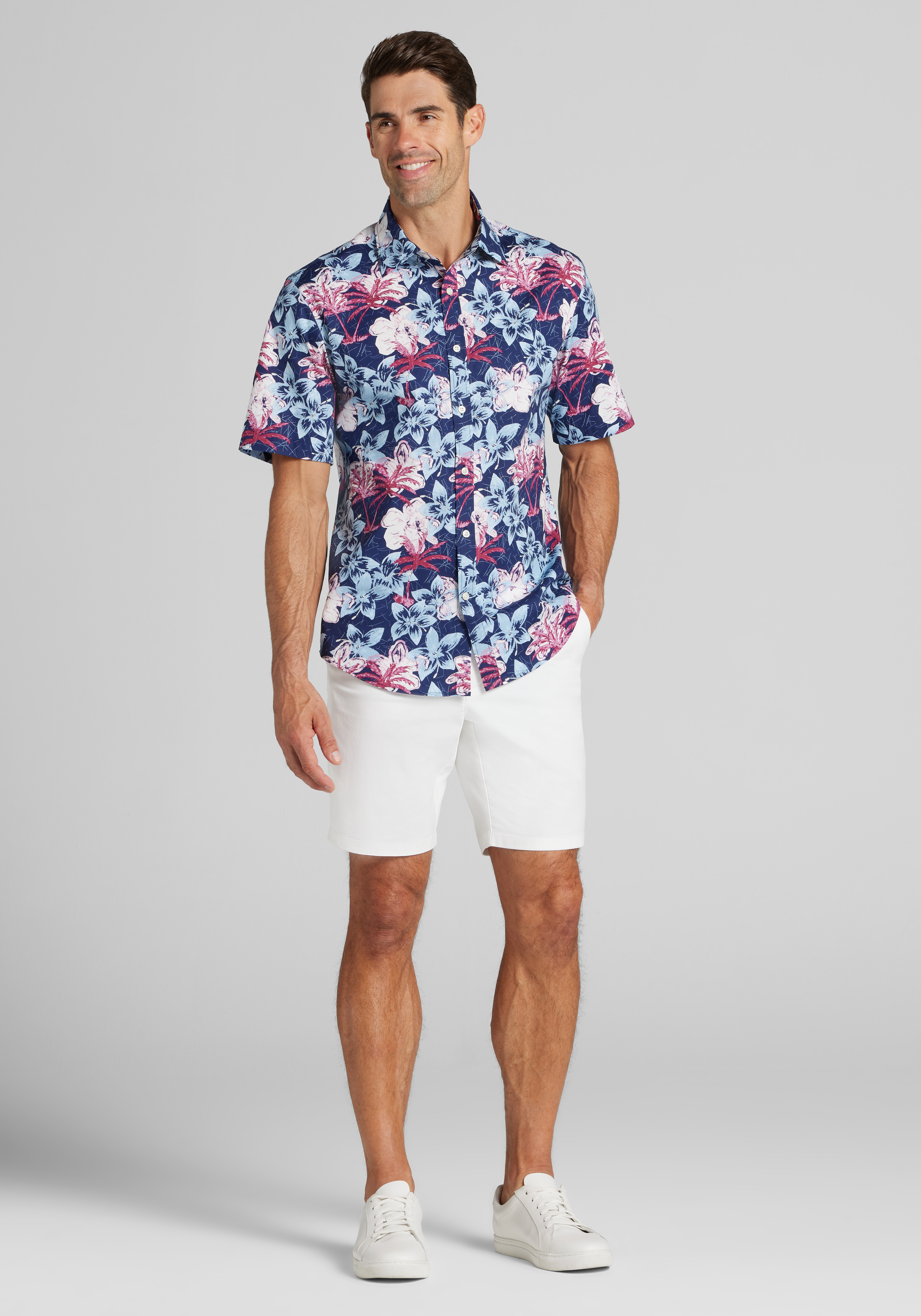 Jos. A. Bank Tailored Fit Hawaiian Short Sleeve Sportshirt