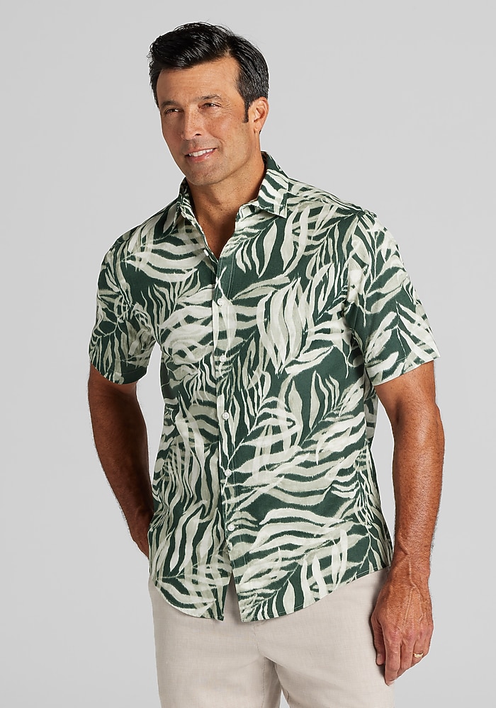 Jos. A. Bank Tailored Fit Giant Fern Short Sleeve Sportshirt