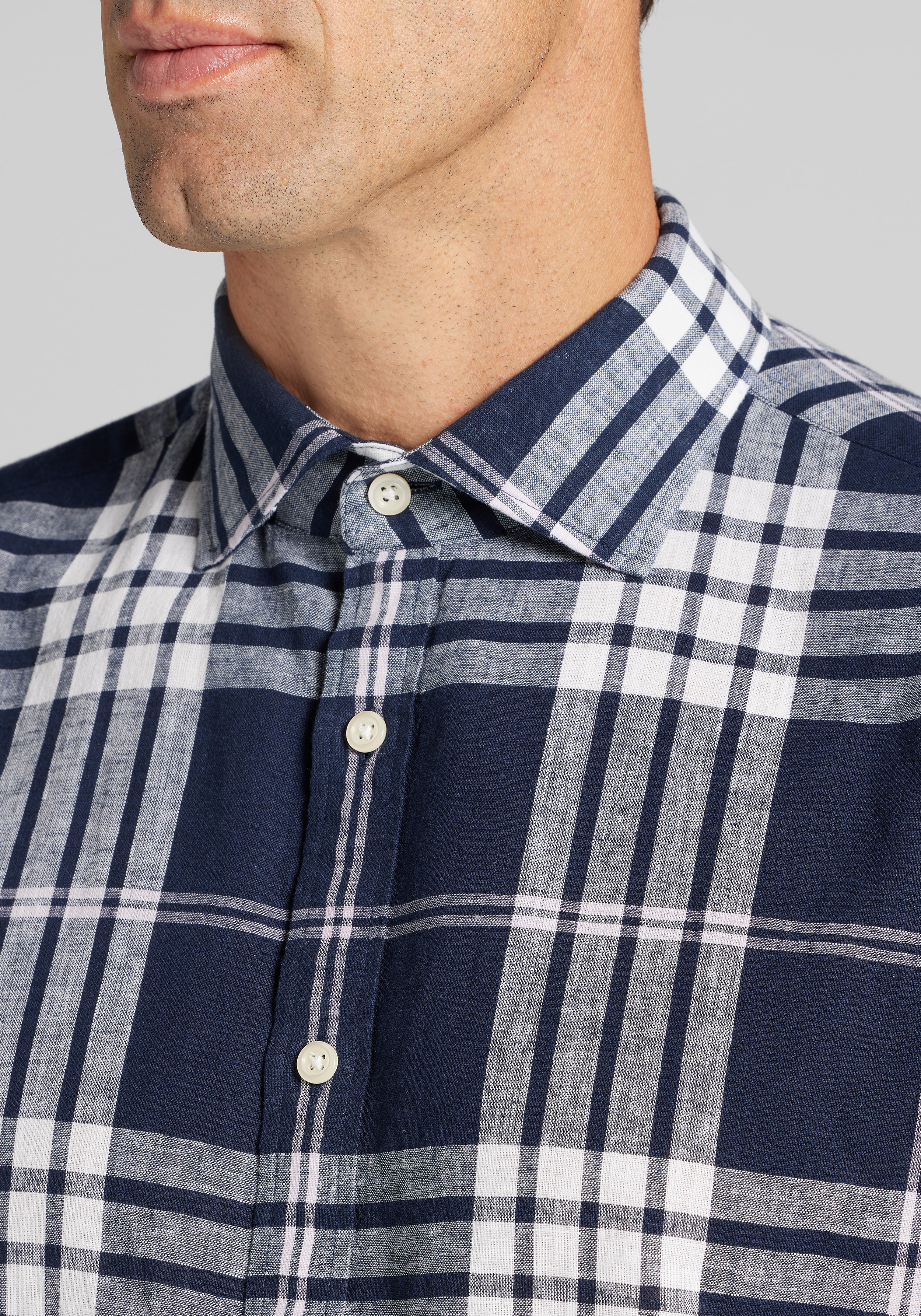 Jos. A. Bank Traditional Fit Large Plaid Short Sleeve Sportshirt