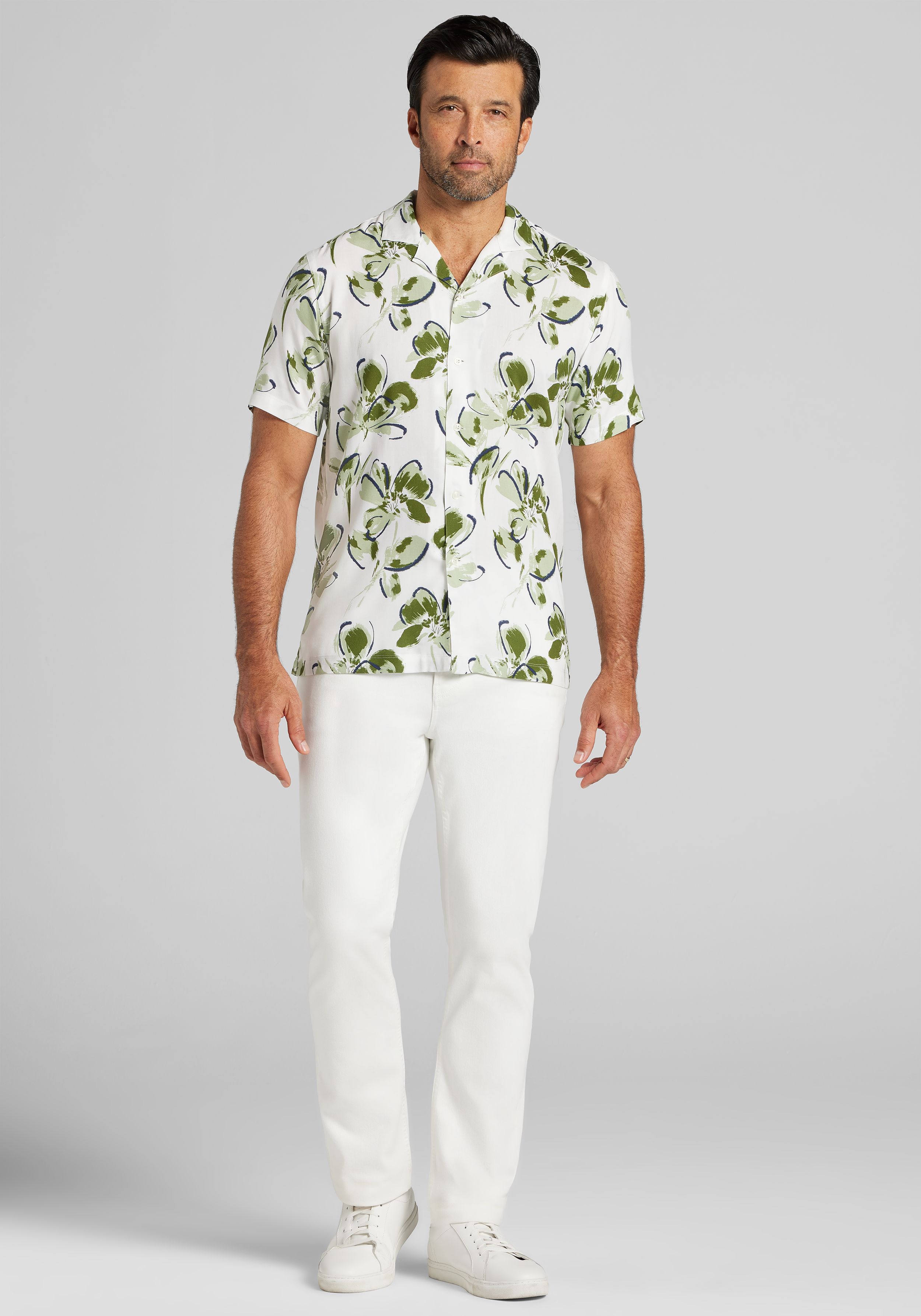 Jos. A. Bank Tailored Fit Lotus Short Sleeve Sportshirt