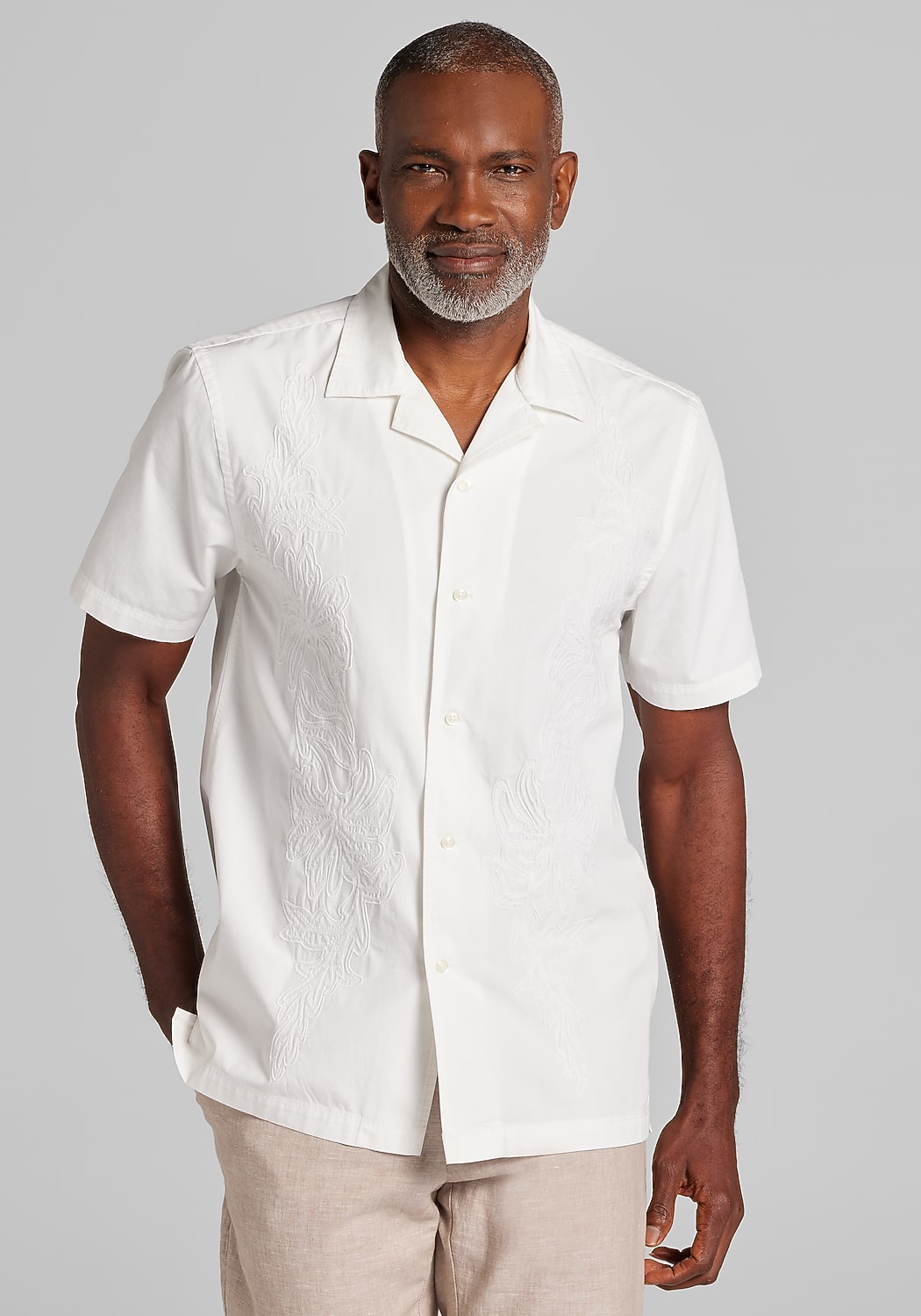Jos A. Bank Tailored Fit Floral Embroidered Short Sleeve Sportshirt