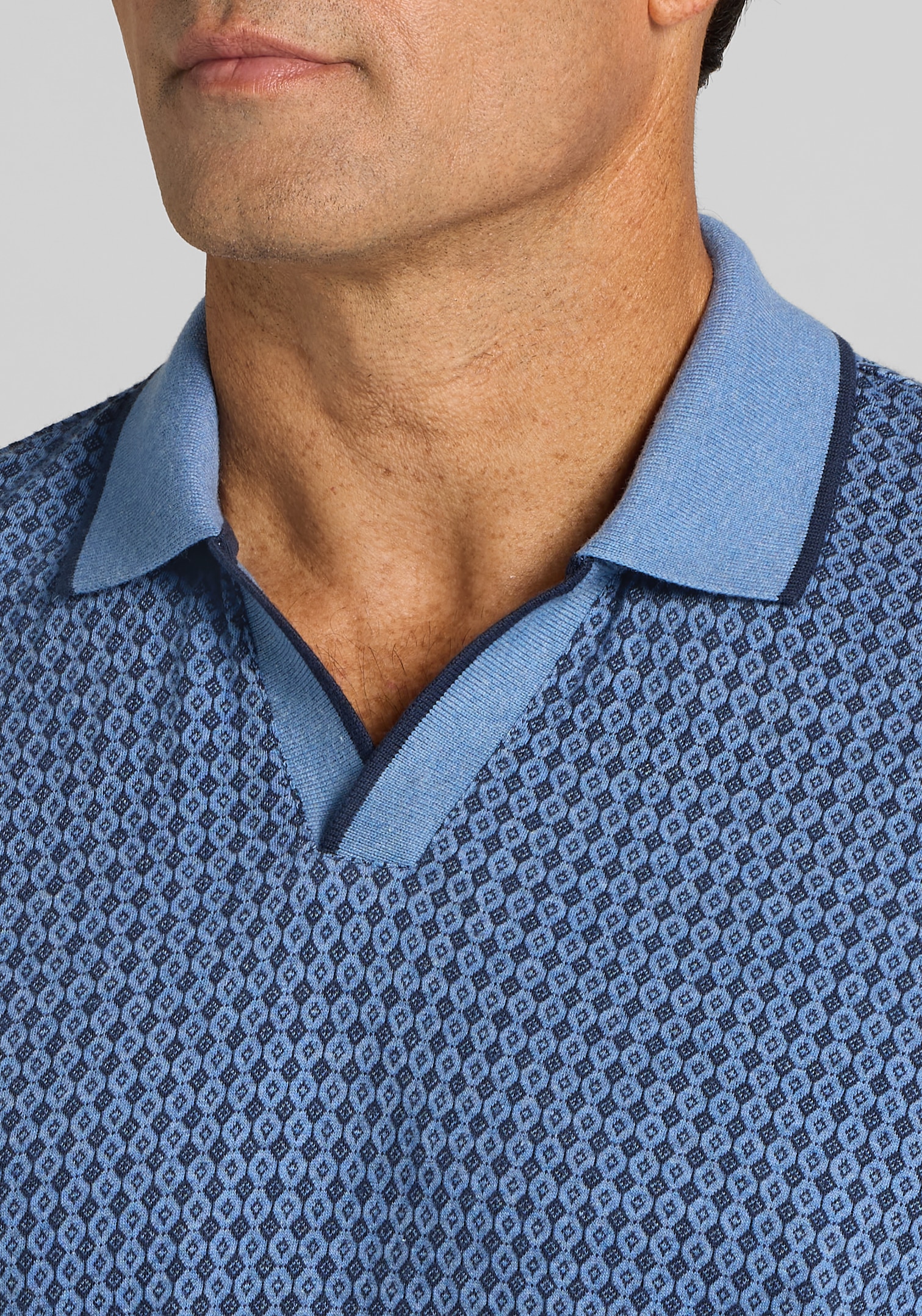 Jos. A. Bank Tailored Fit Medallion Jacquard Tipped Johnny Polo Shirt
