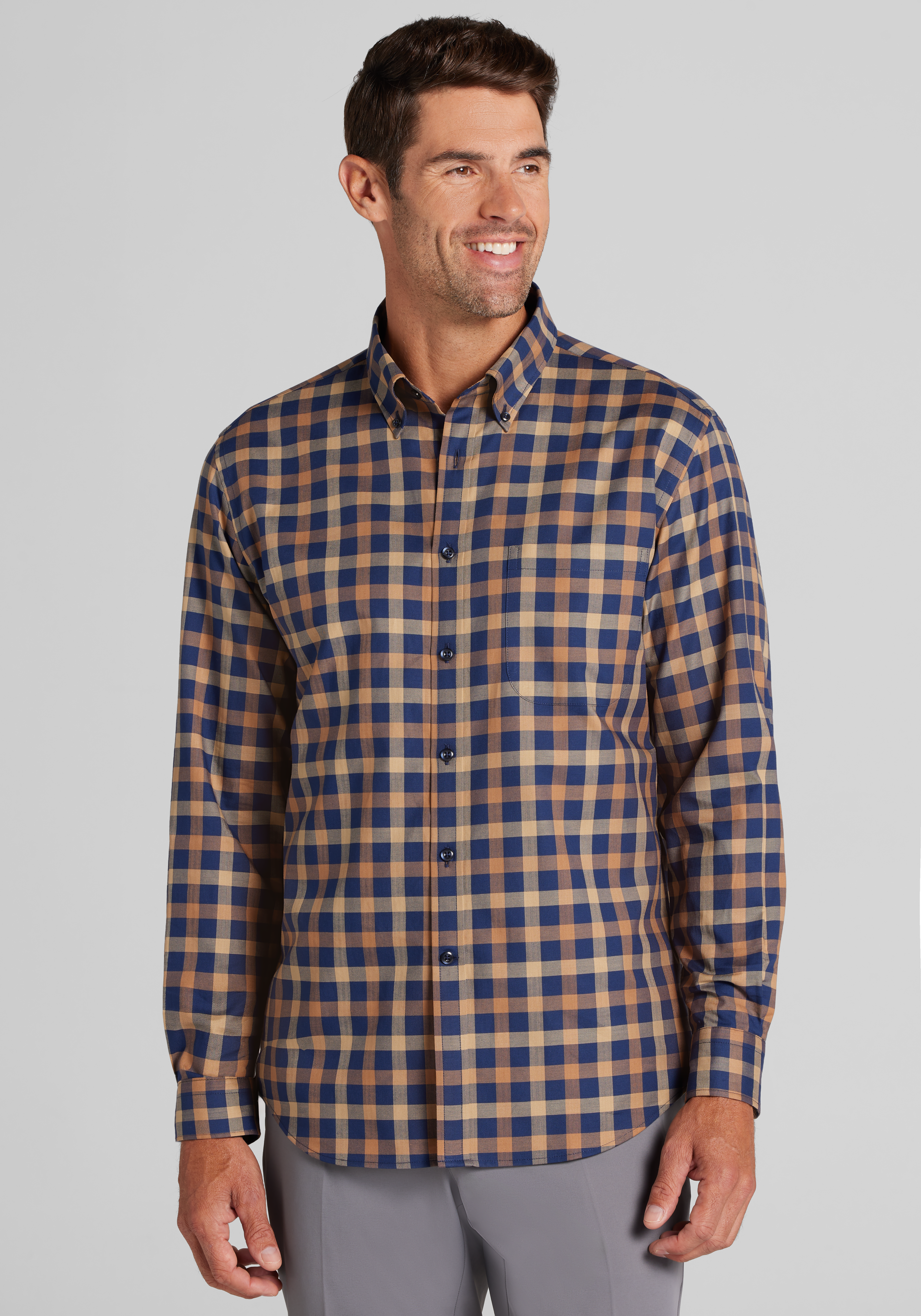 Jos. A. Bank Tailored Fit Medium Gingham Plaid Button Up Shirt