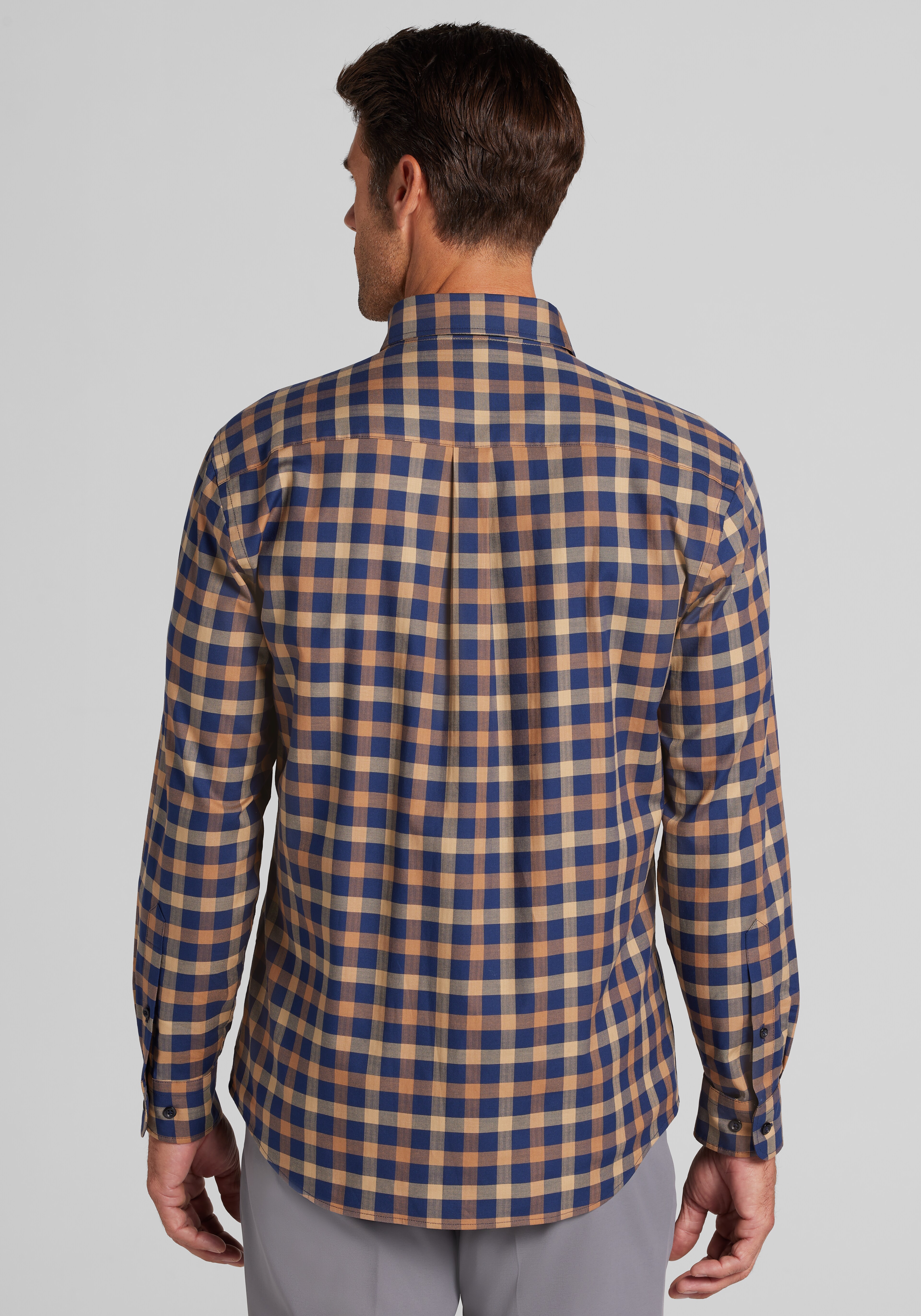 Jos. A. Bank Tailored Fit Medium Gingham Plaid Button Up Shirt