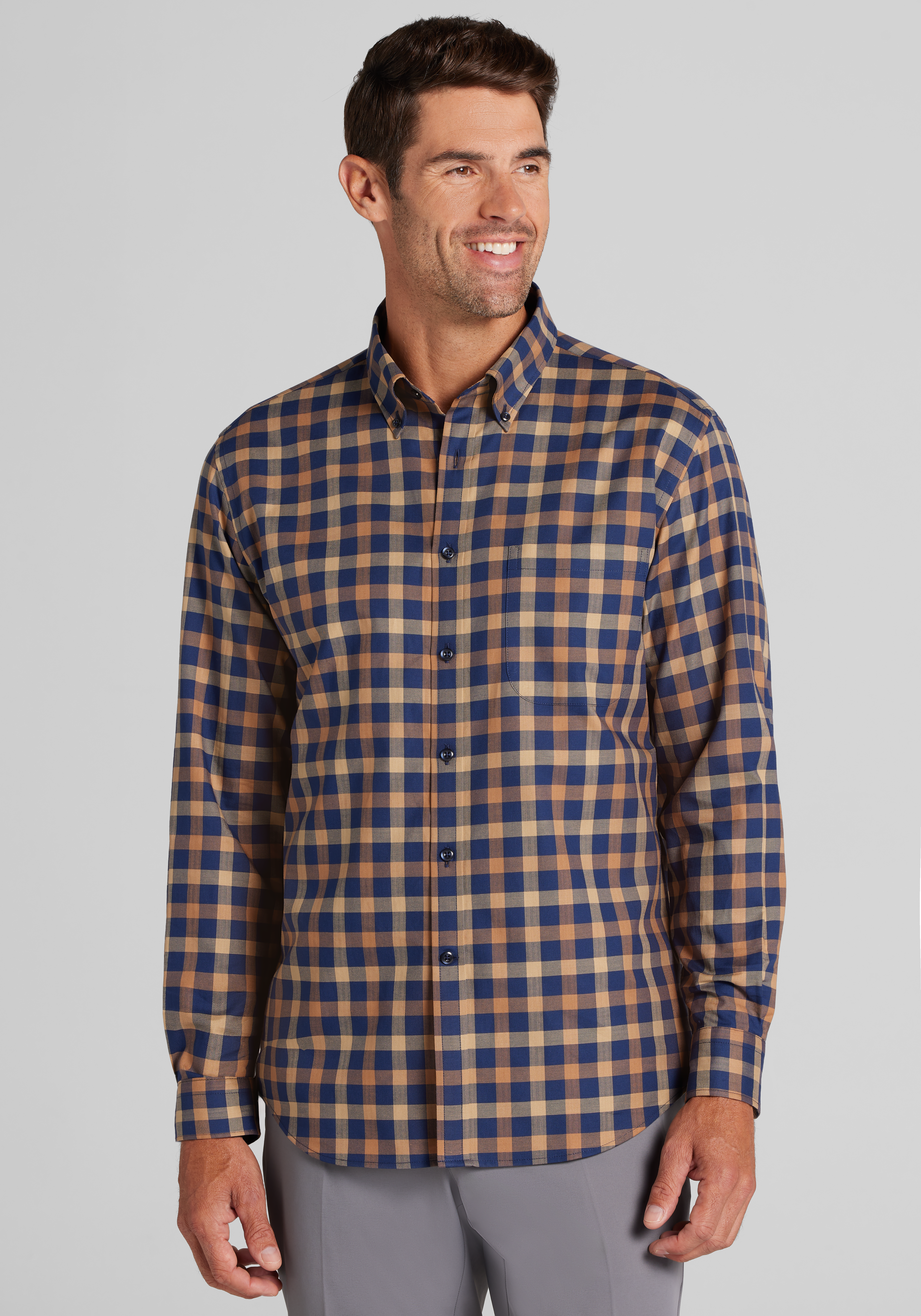Jos. A. Bank Tailored Fit Medium Gingham Plaid Button Up Shirt