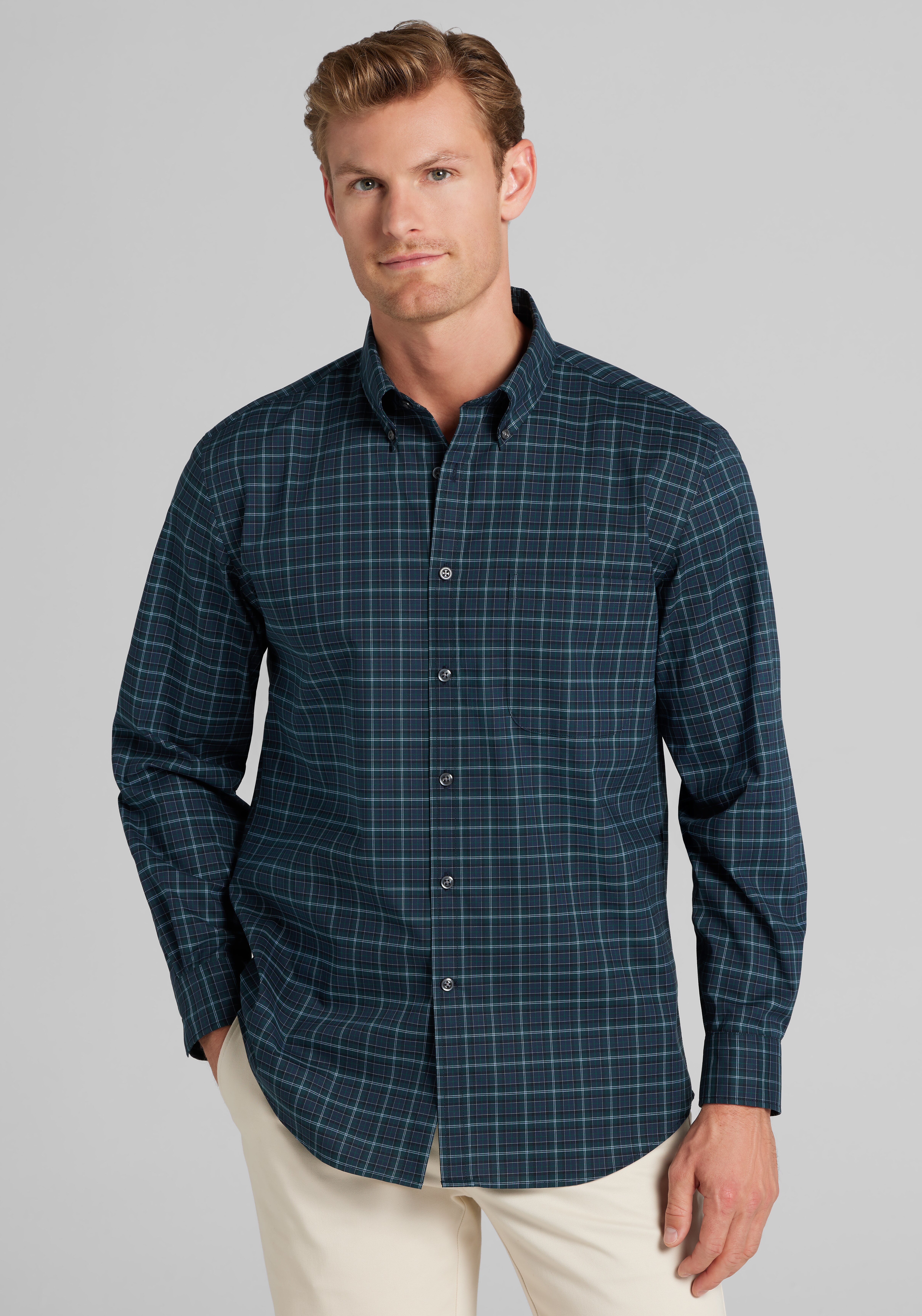 Traveler® Collection Tailored Fit Tartan Plaid Button Up Shirt