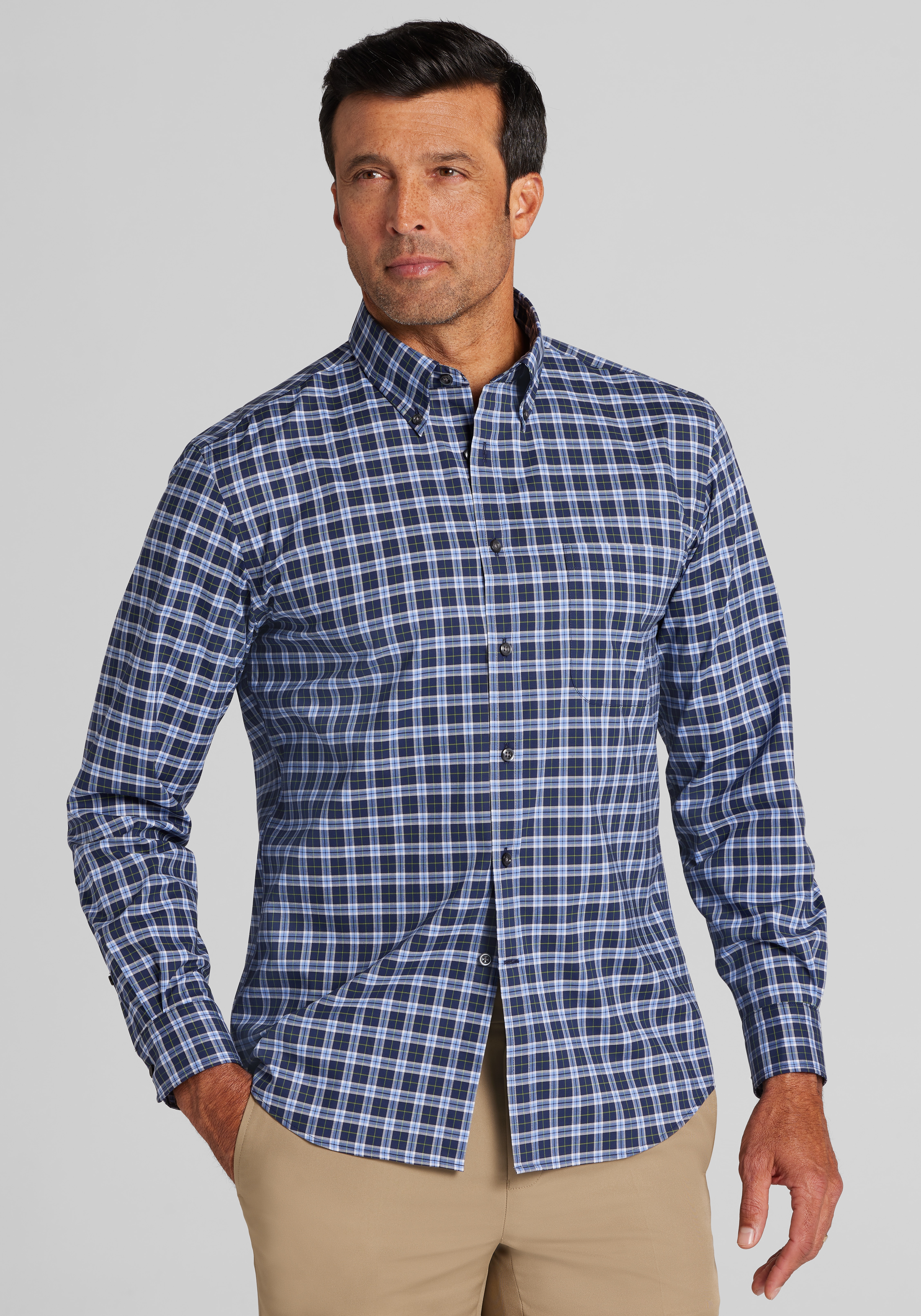 Traveler® Collection Tailored Fit Classic Check Button Up Shirt