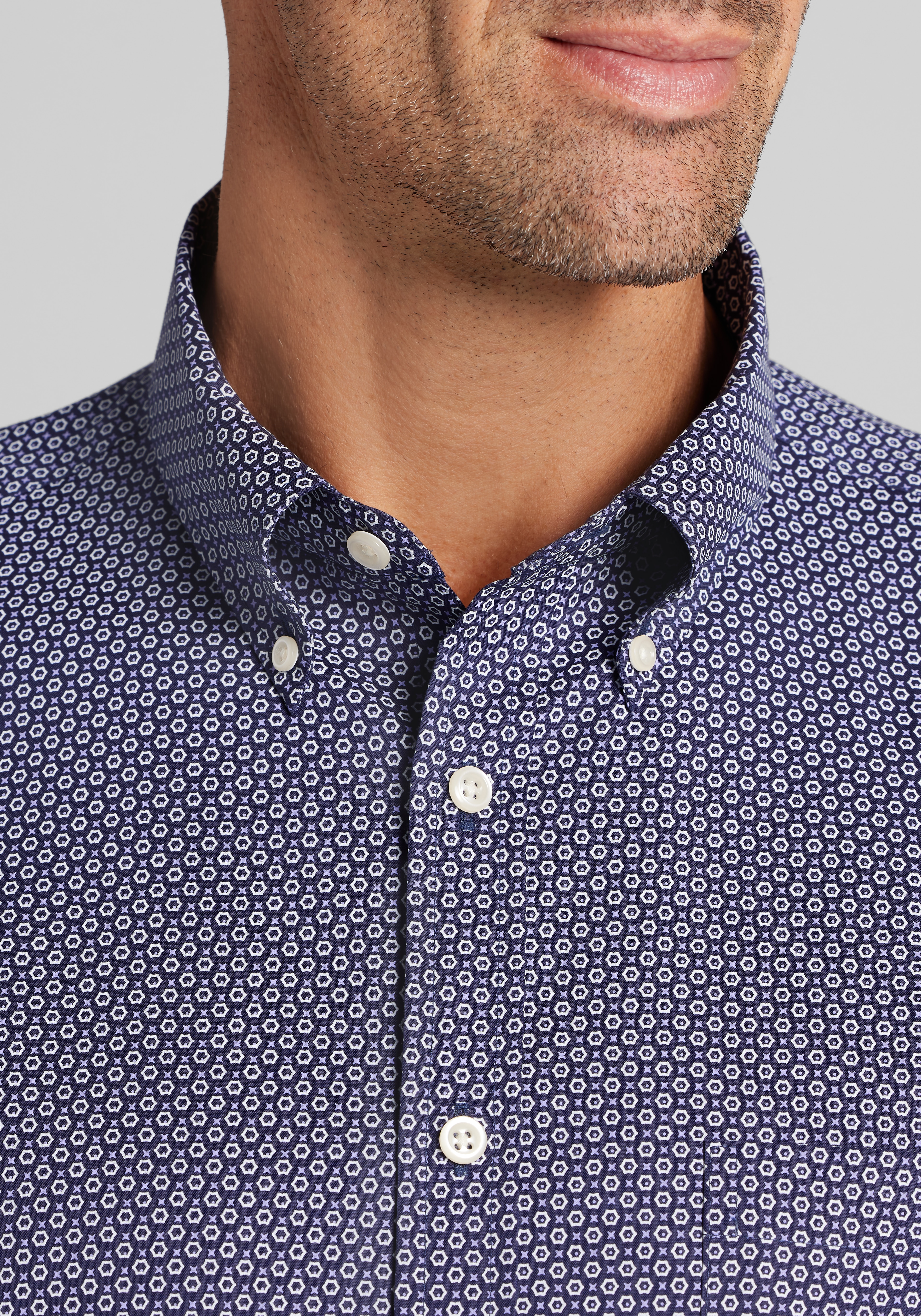 Traveler® Collection Tailored Fit Hexagon Button Up Shirt