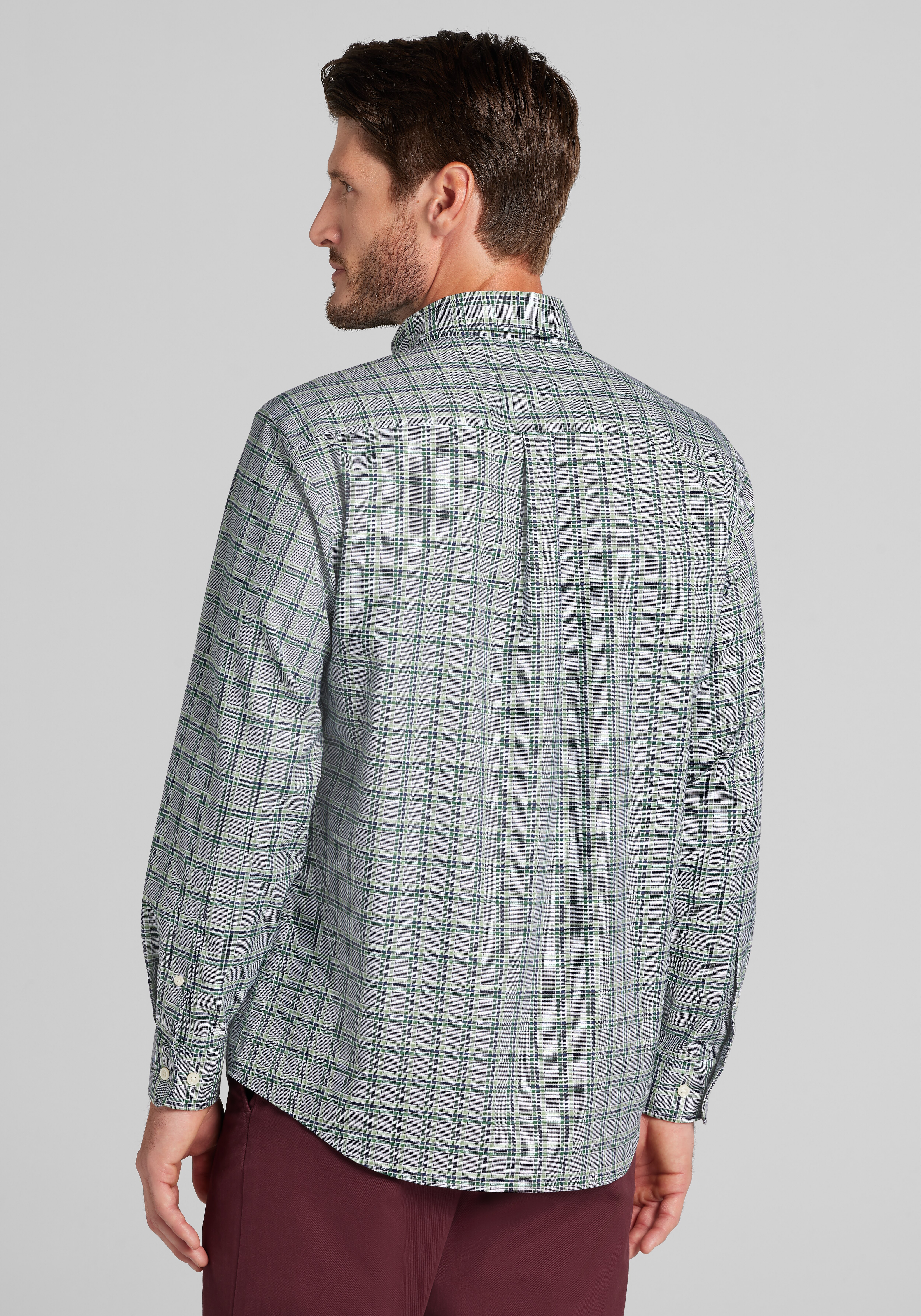 Traveler® Collection Tailored Fit Tartan Check Button Up Shirt
