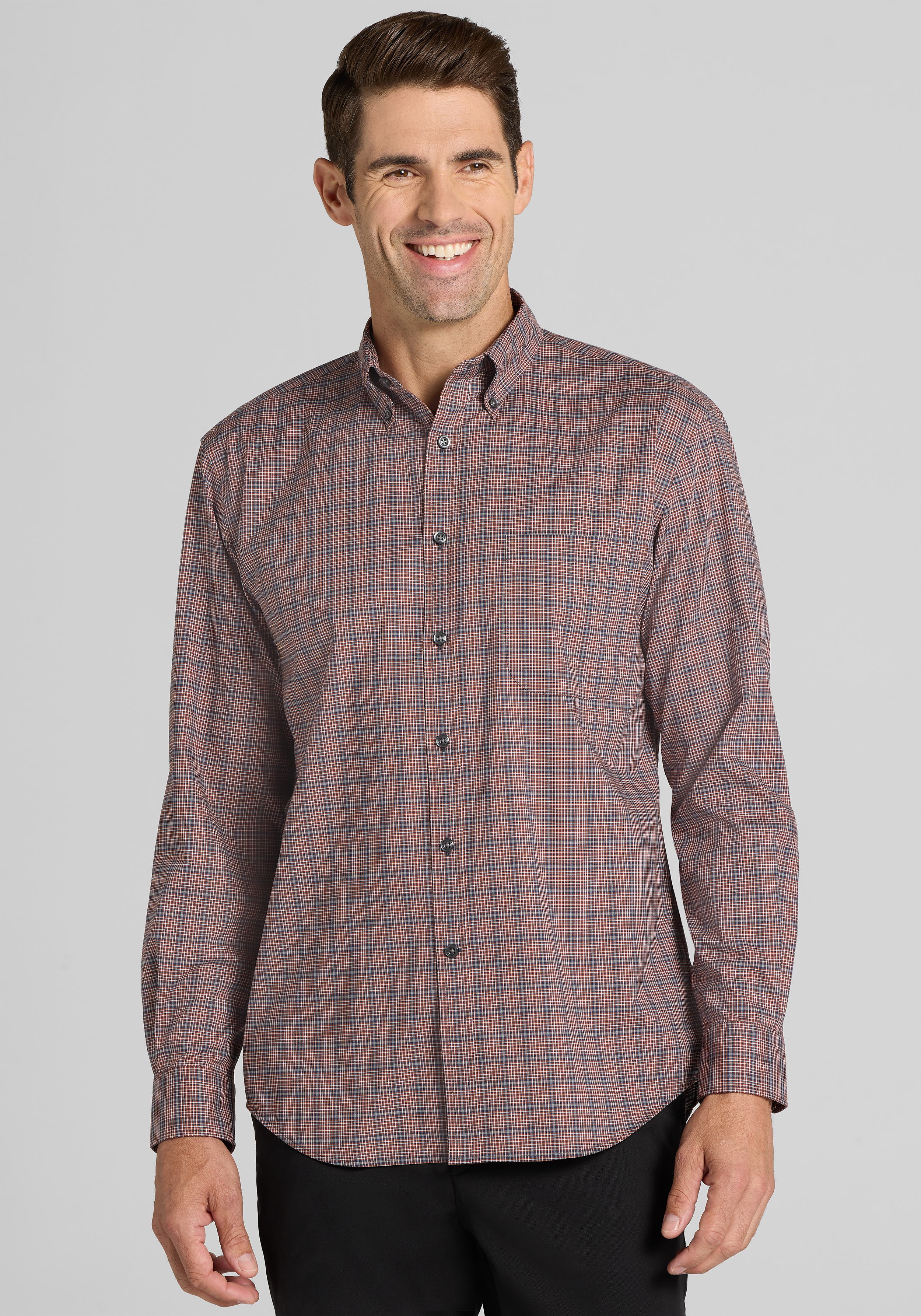 Traveler® Collection Tailored Fit Medium Check Button Up Shirt