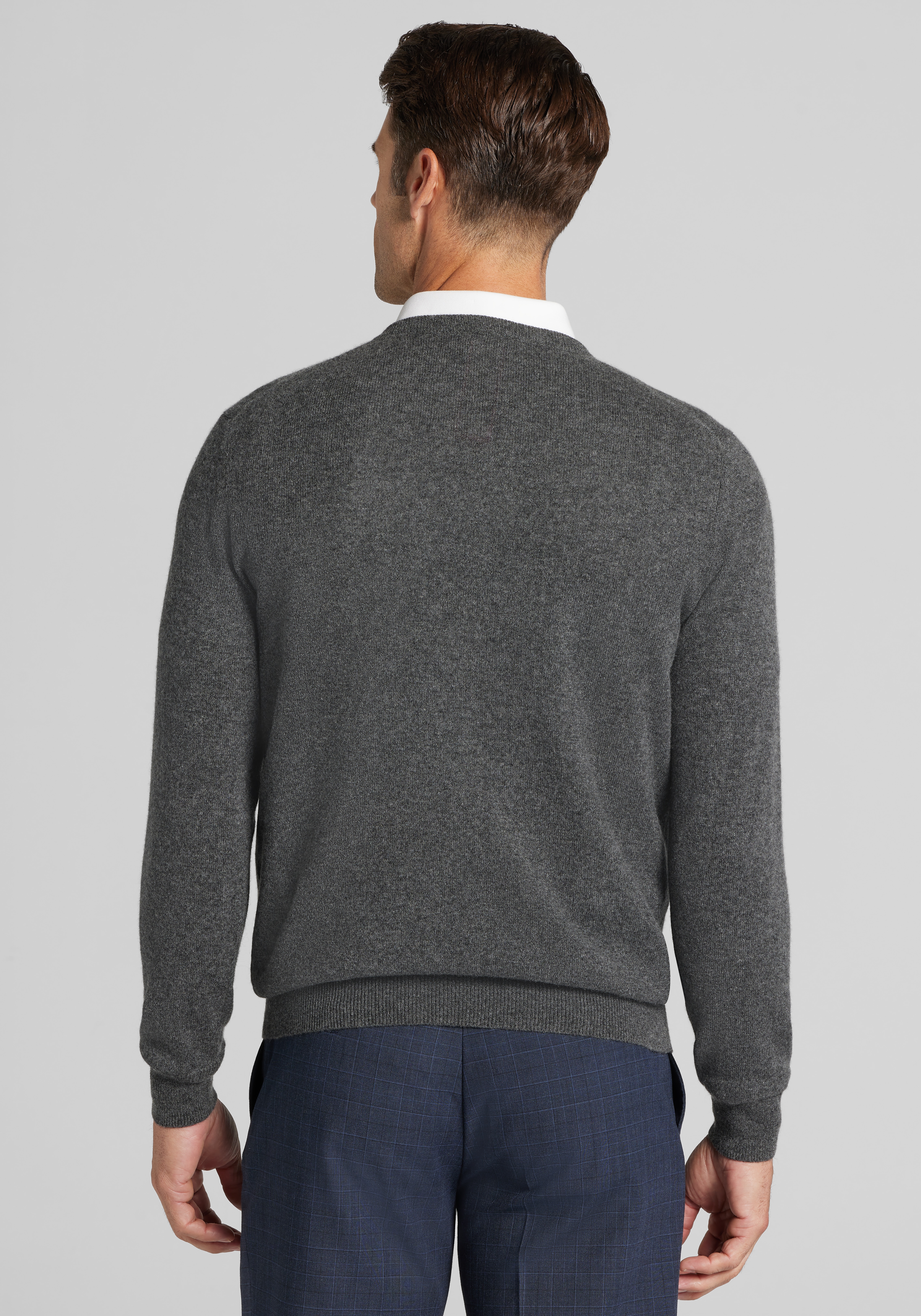 Reserve Collection Tailored Fit Cashmere V-Neck Sweater