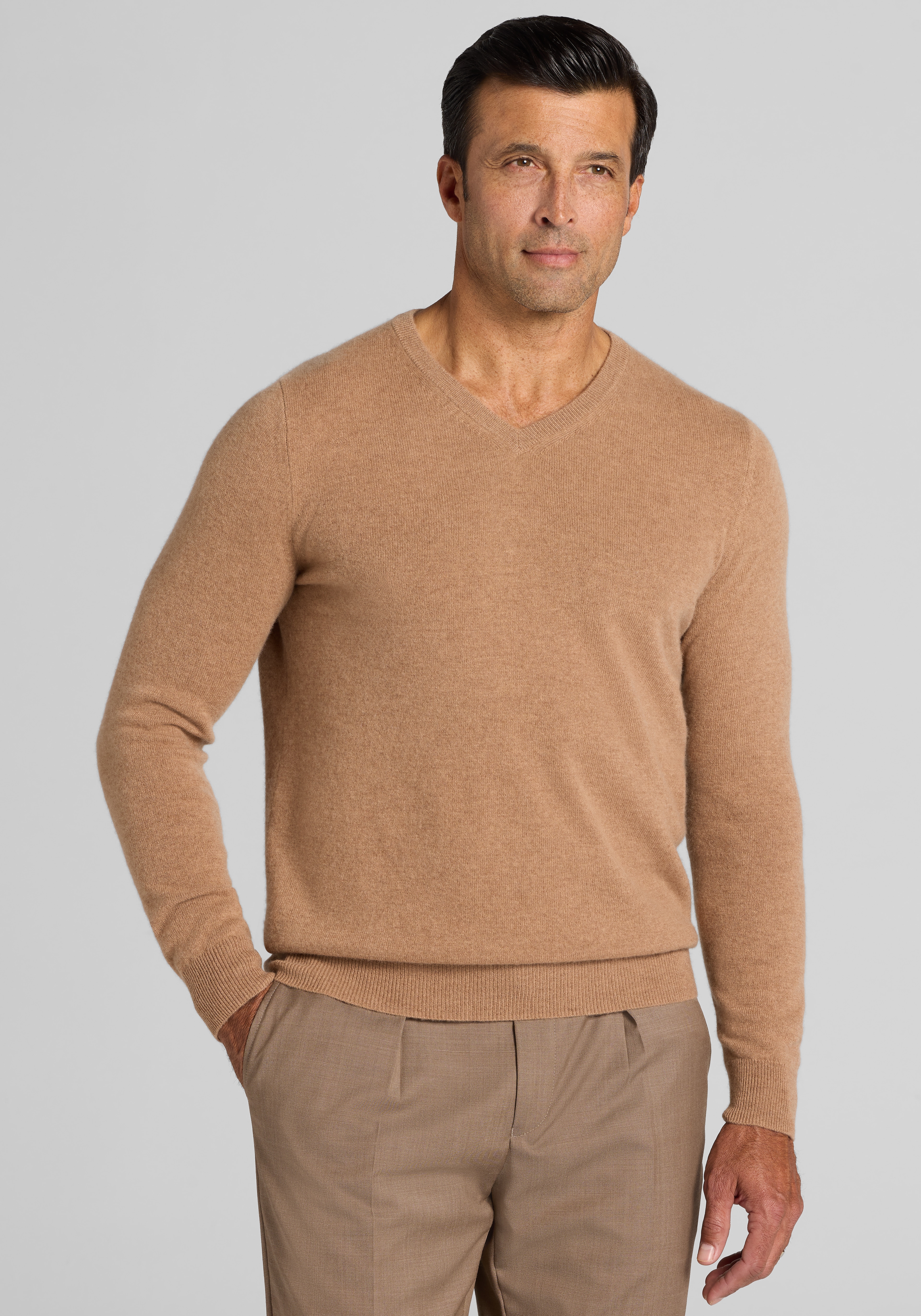 Reserve Tailored Fit V-Neck 100% Cashmere Sweater