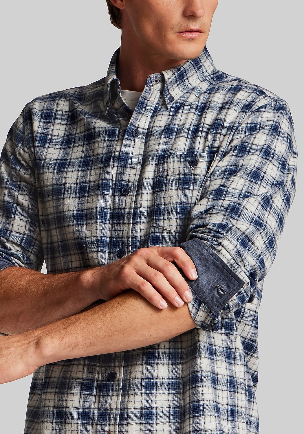 Weatherproof Vintage Traditional Fit Plaid Brushed Flannel Button Up Shirt