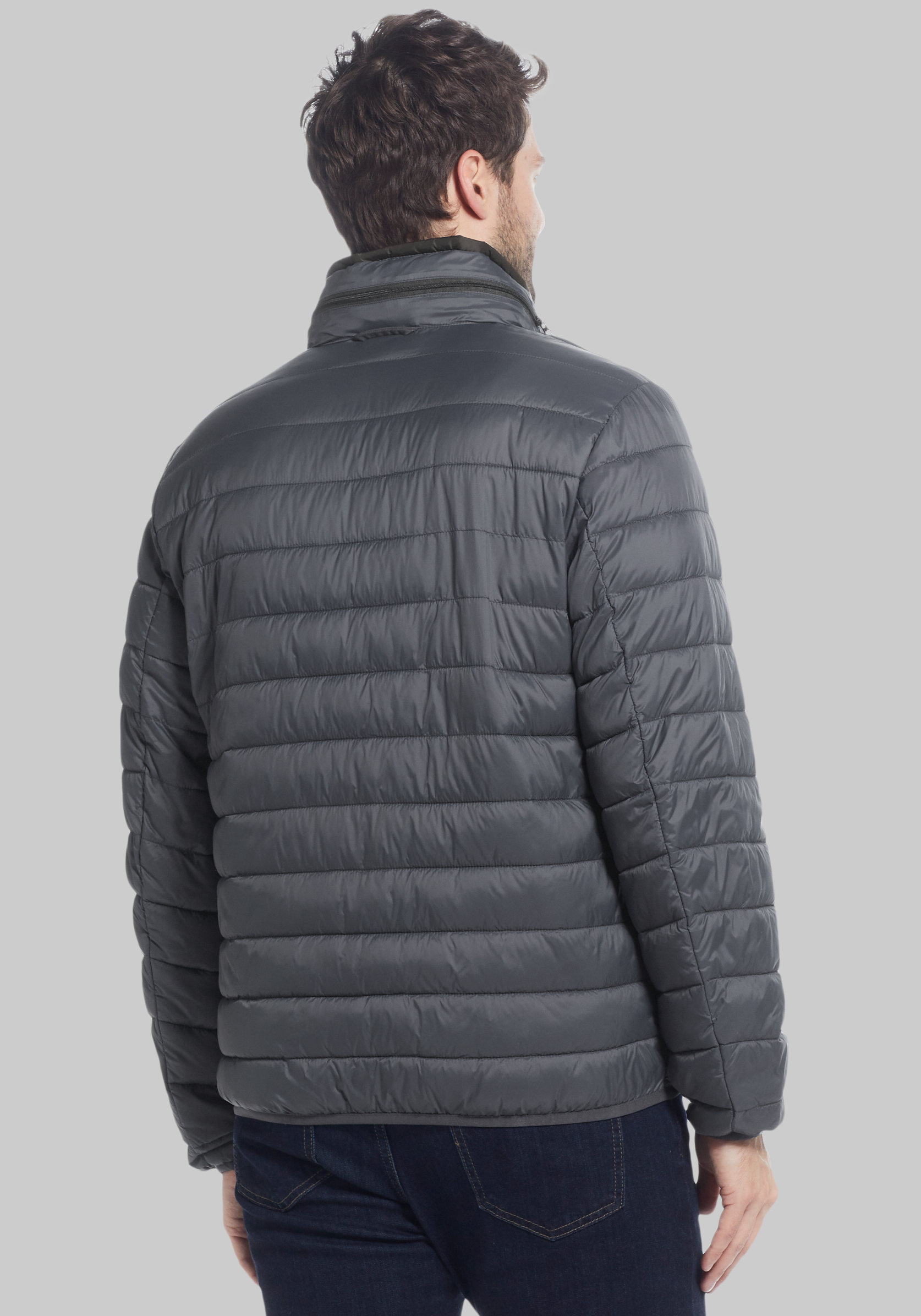 Weatherproof Modern Fit Pillow Pac Puffer Jacket