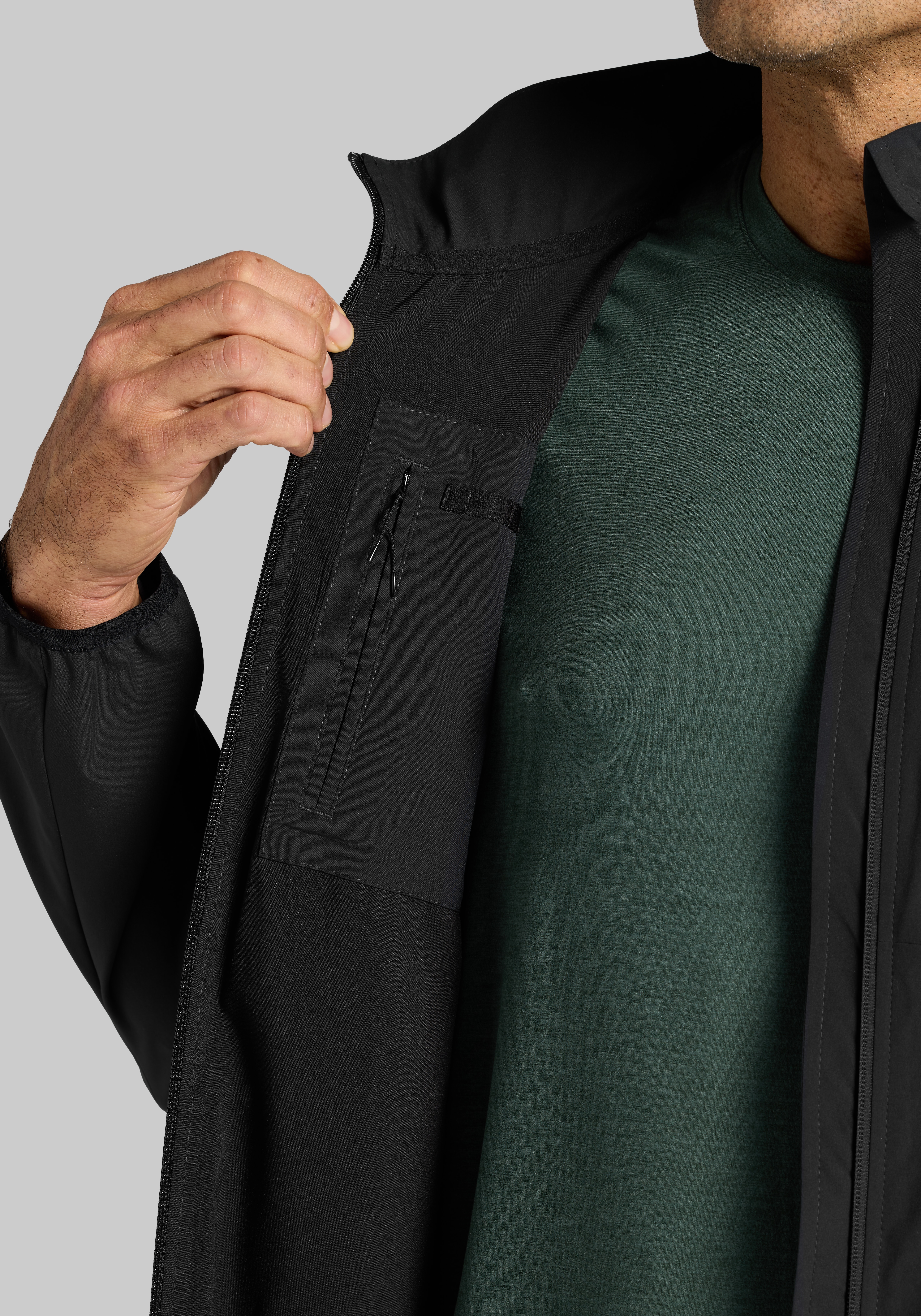 Traveler® Performance Tailored Fit Tech Jacket
