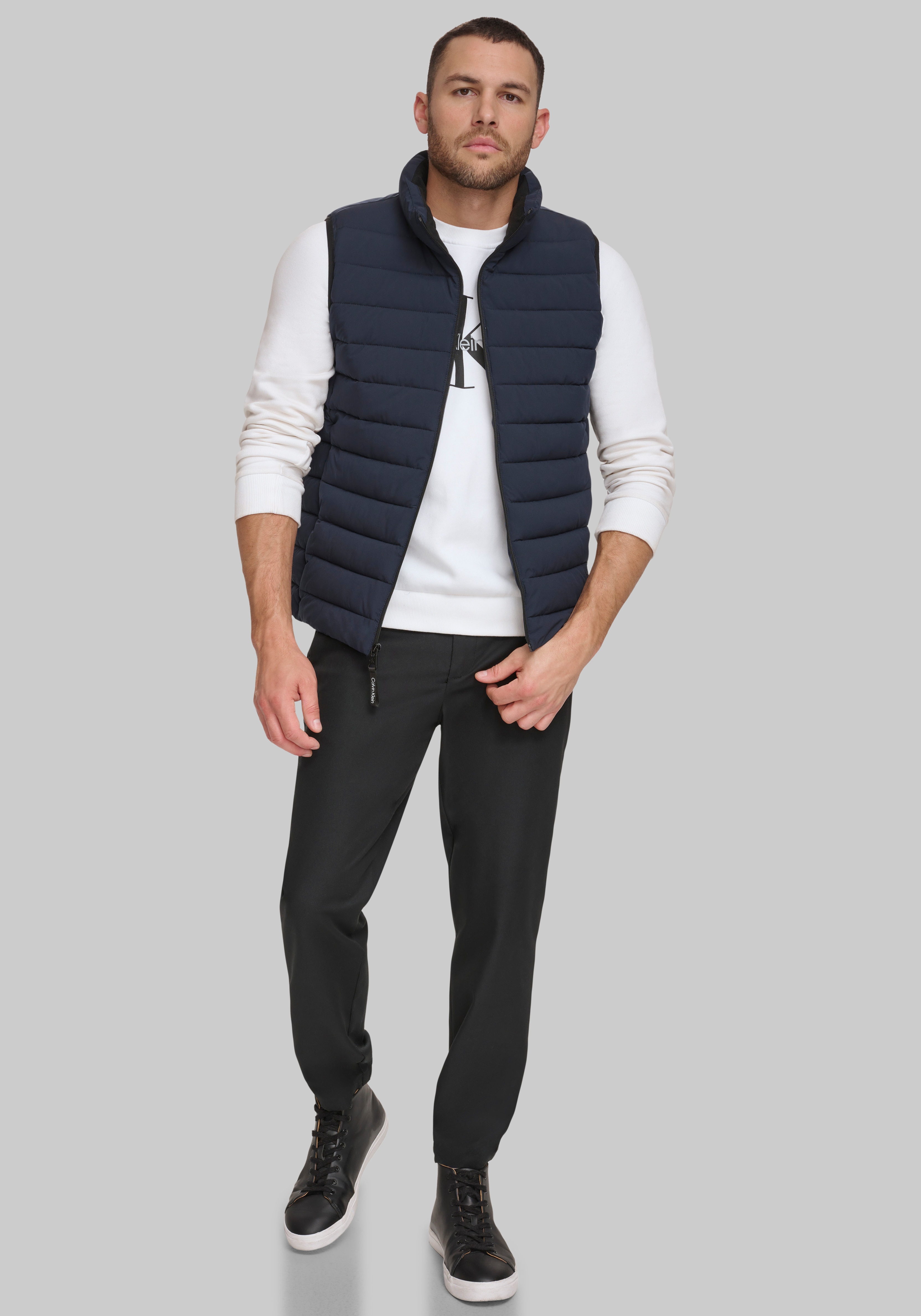 Calvin Klein Tailored Fit Stretch Puffer Vest