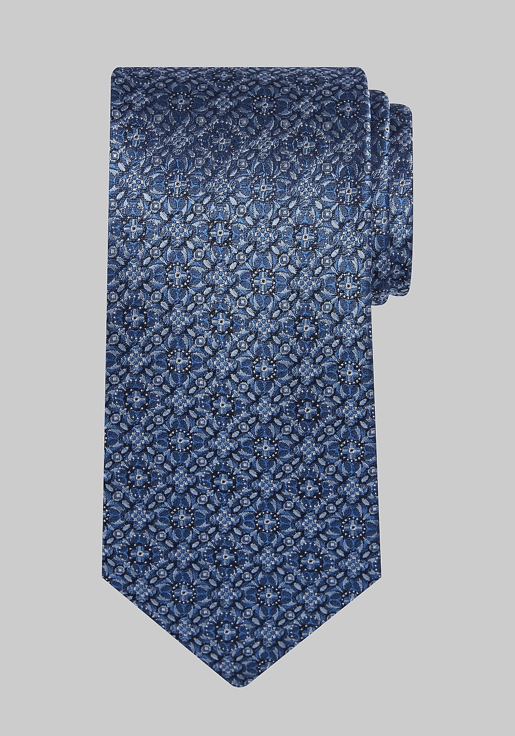 Reserve Collection Connected Medallion Tie