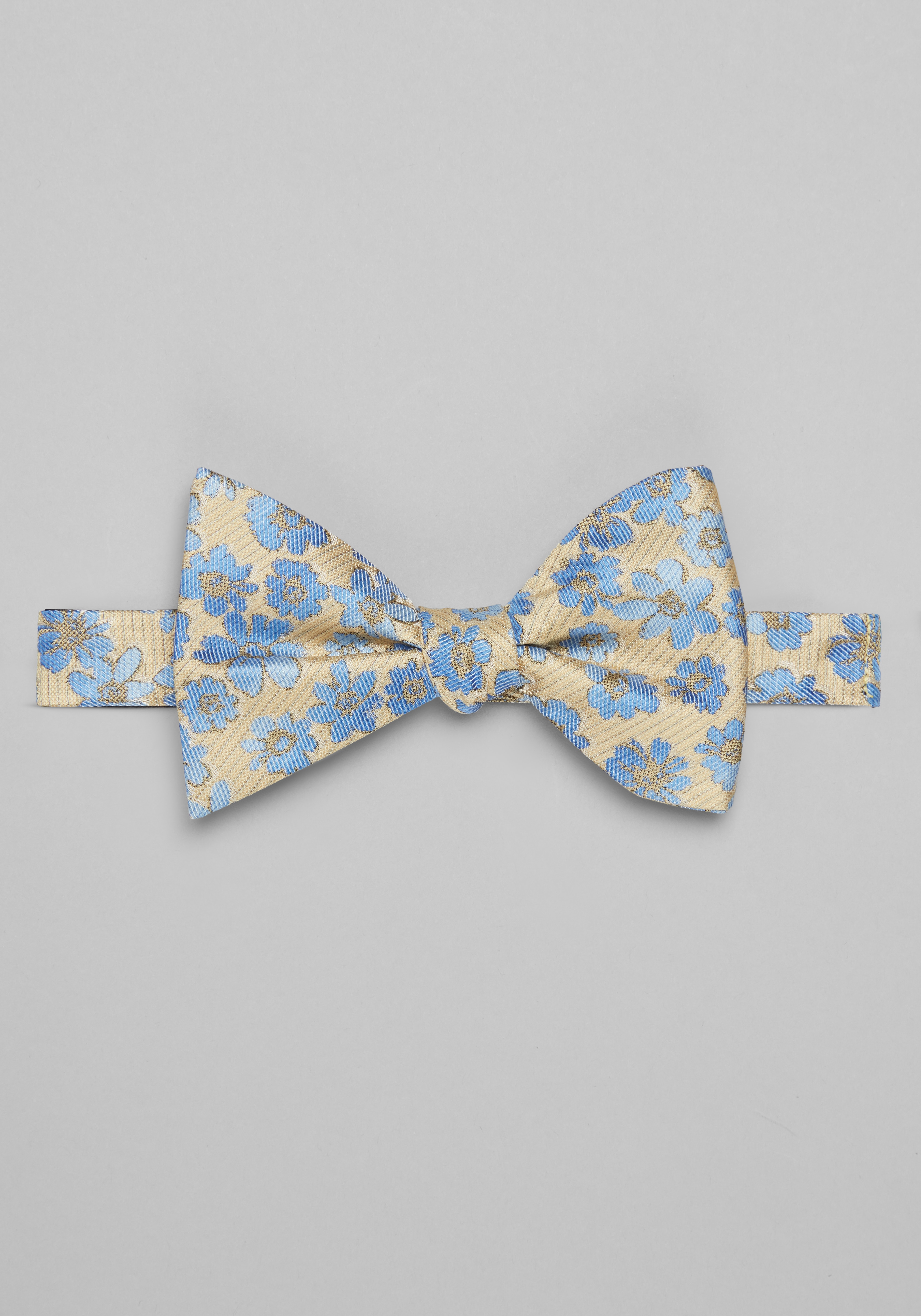 Men's Accessories, Jos. A. Bank Floral Pre-Tied Big Bow Tie - Jos A Bank