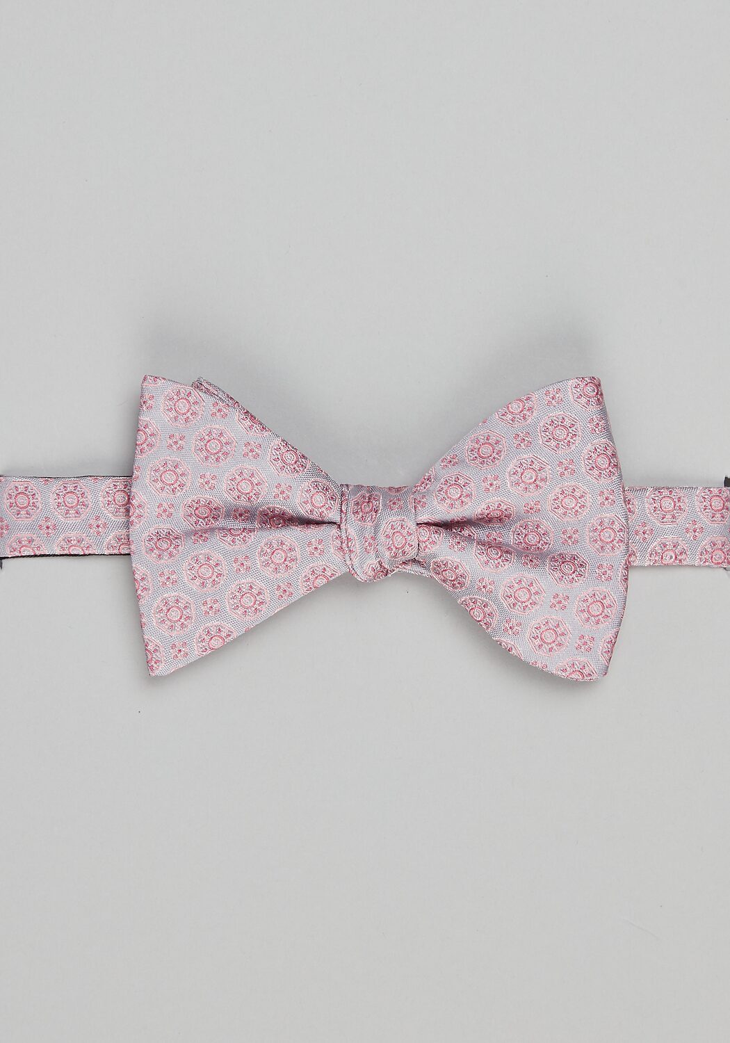 Jos. A. Bank Medallion Pre-Tied Big Bow Tie