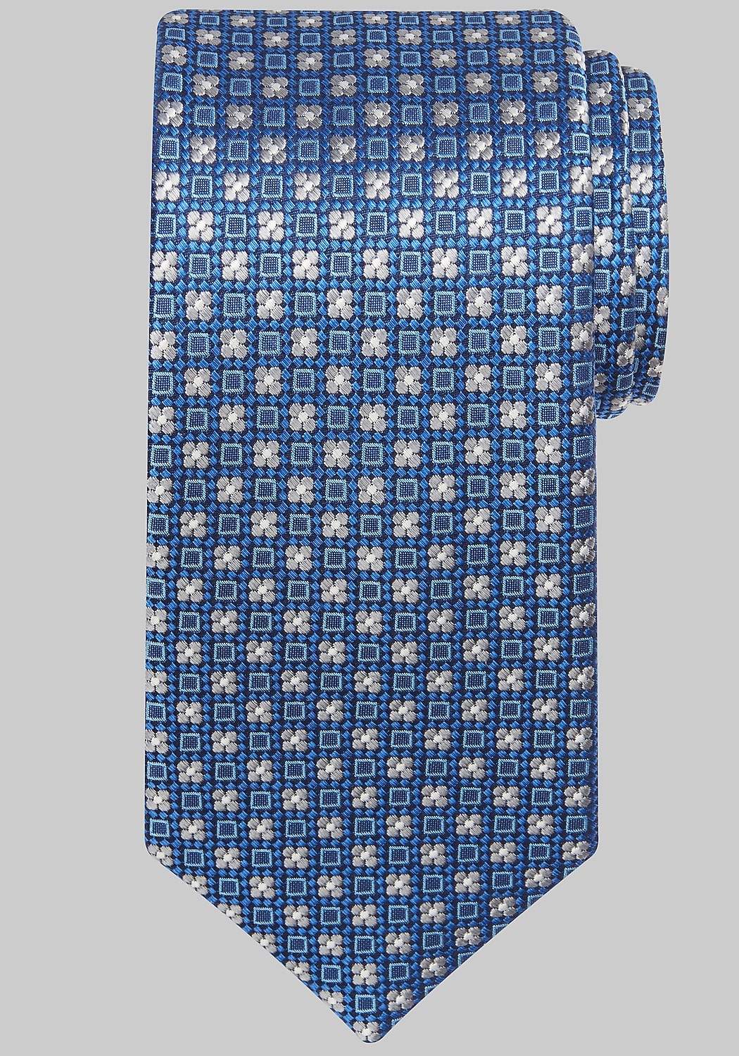 Traveler&reg; Collection Quadrifoglio Neat Tie