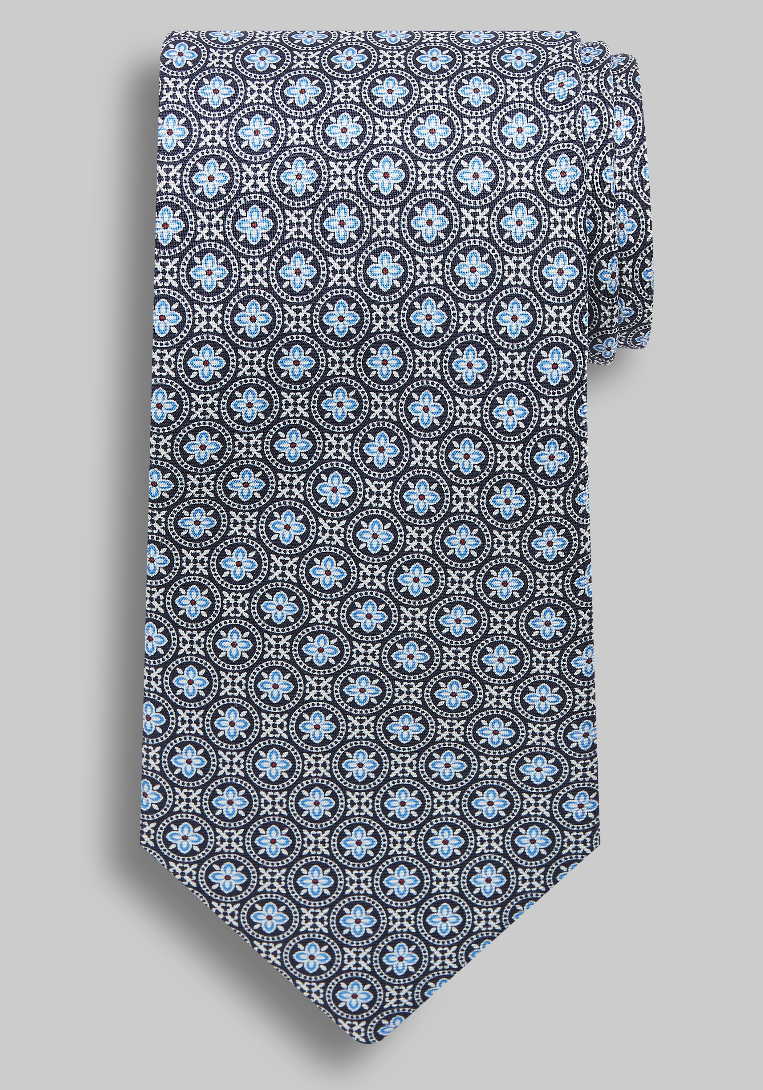 Men's Accessories, Traveler&reg; Collection Modern Medallion Tie - Long - Jos A Bank