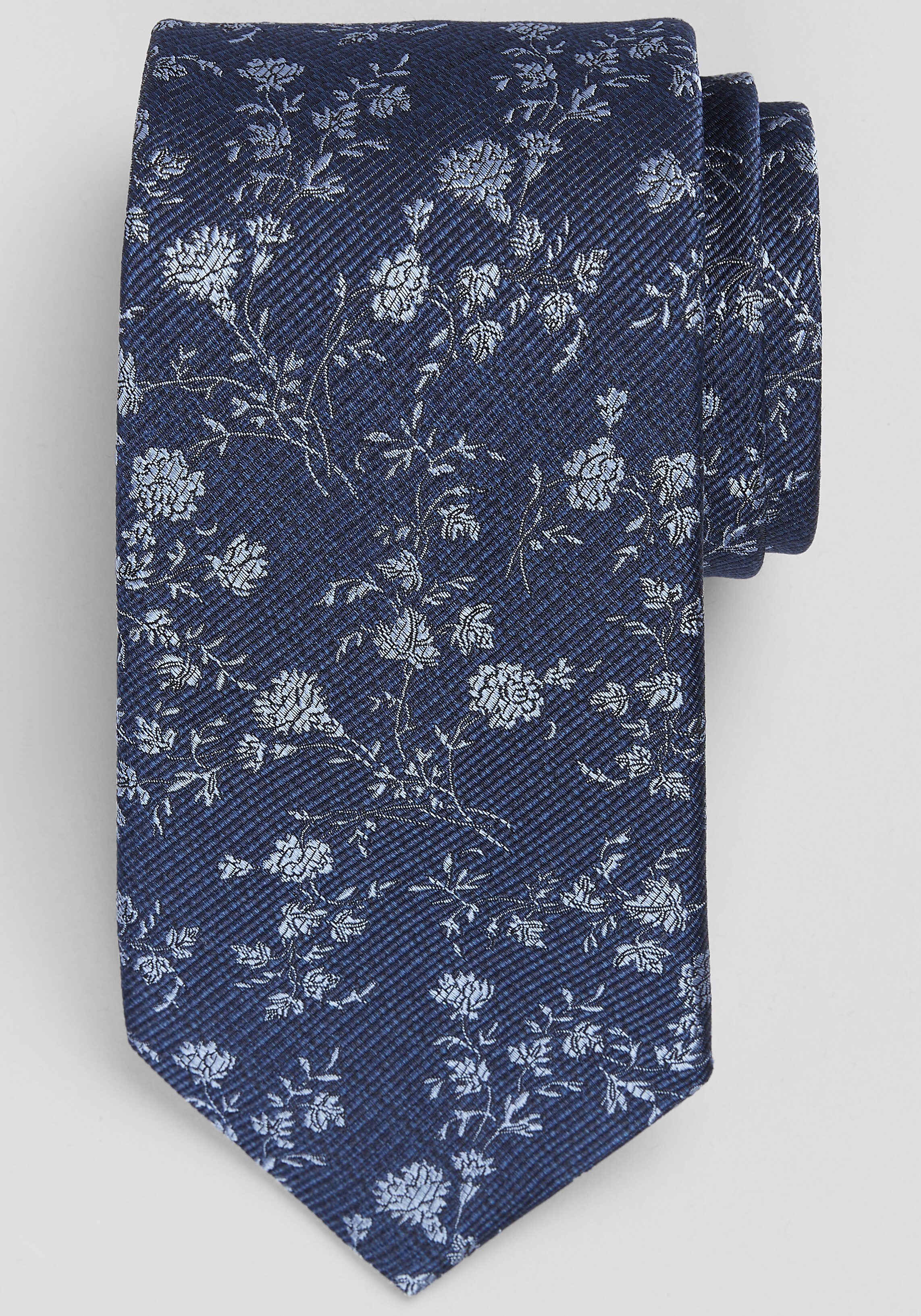 Traveler® Collection Floral Tie