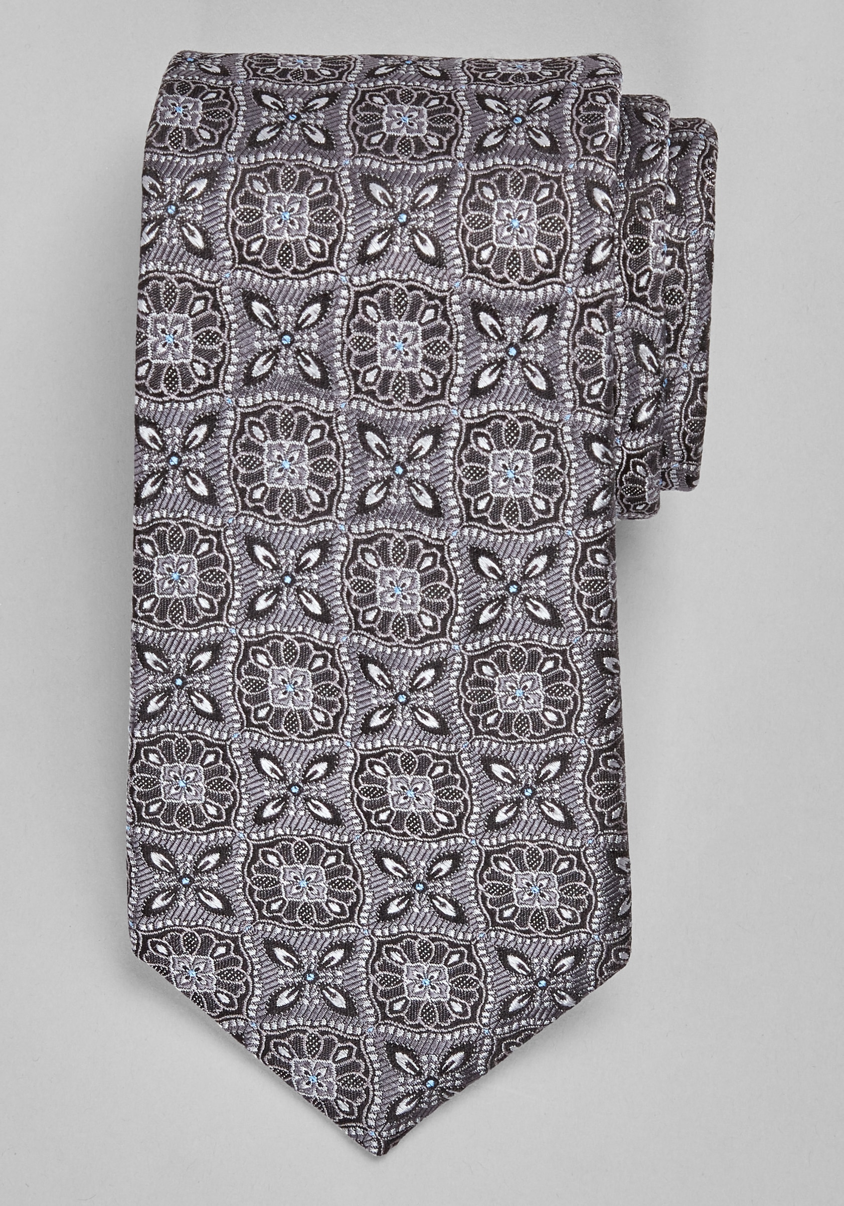 Men's Accessories, Reserve Collection Medallion Tie - Long - Jos A Bank