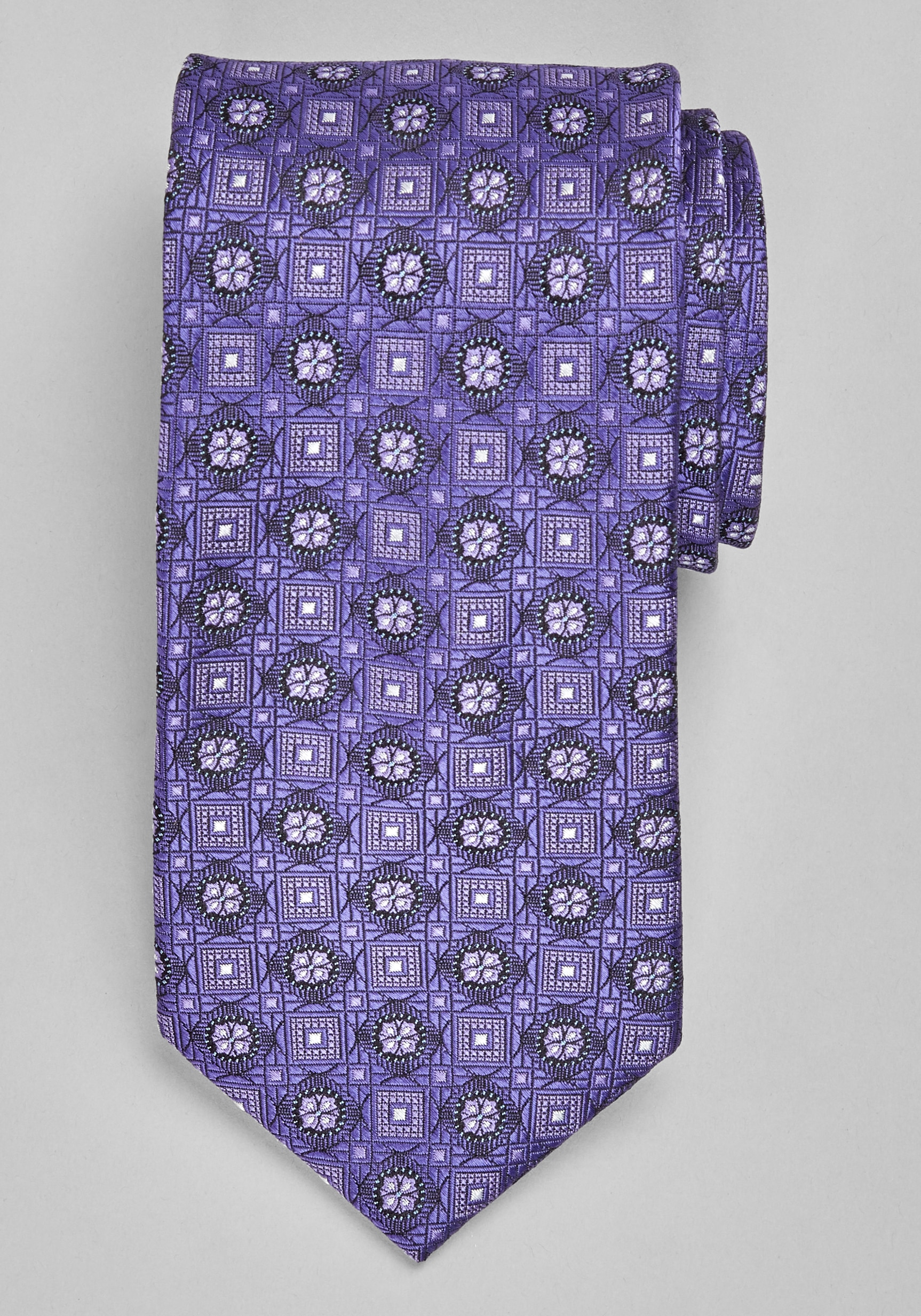 Men's Accessories, TravelerA? Collection Medallion Tie - Long - Jos A Bank