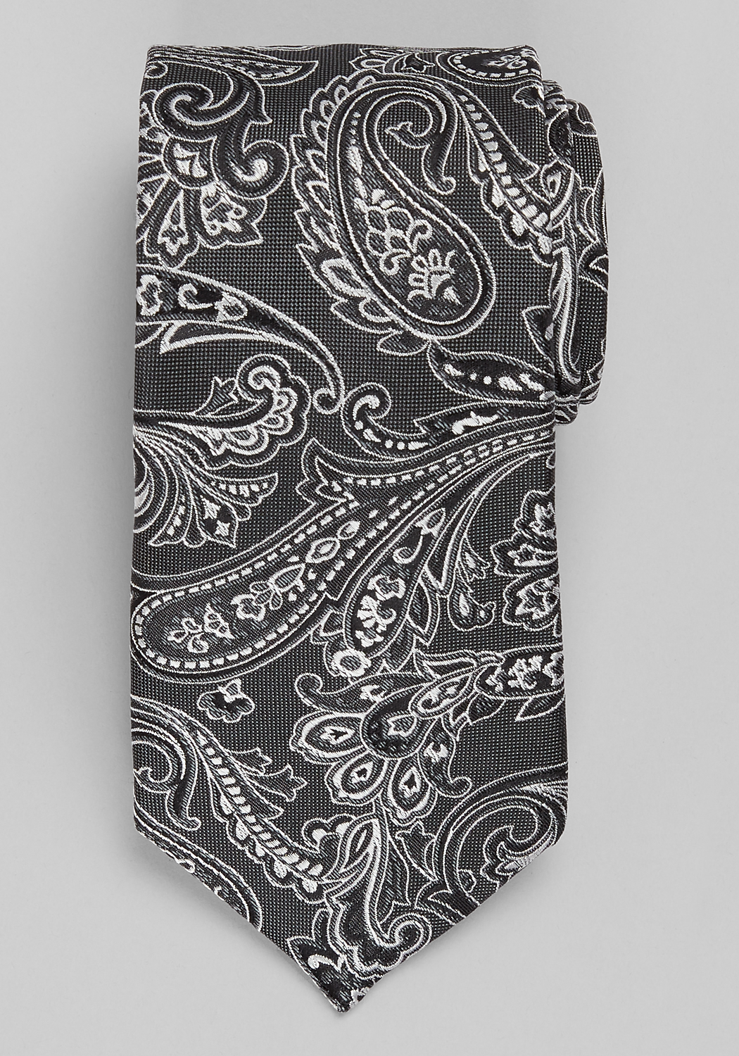 Traveler&reg; Collection Piatti Paisley Tie