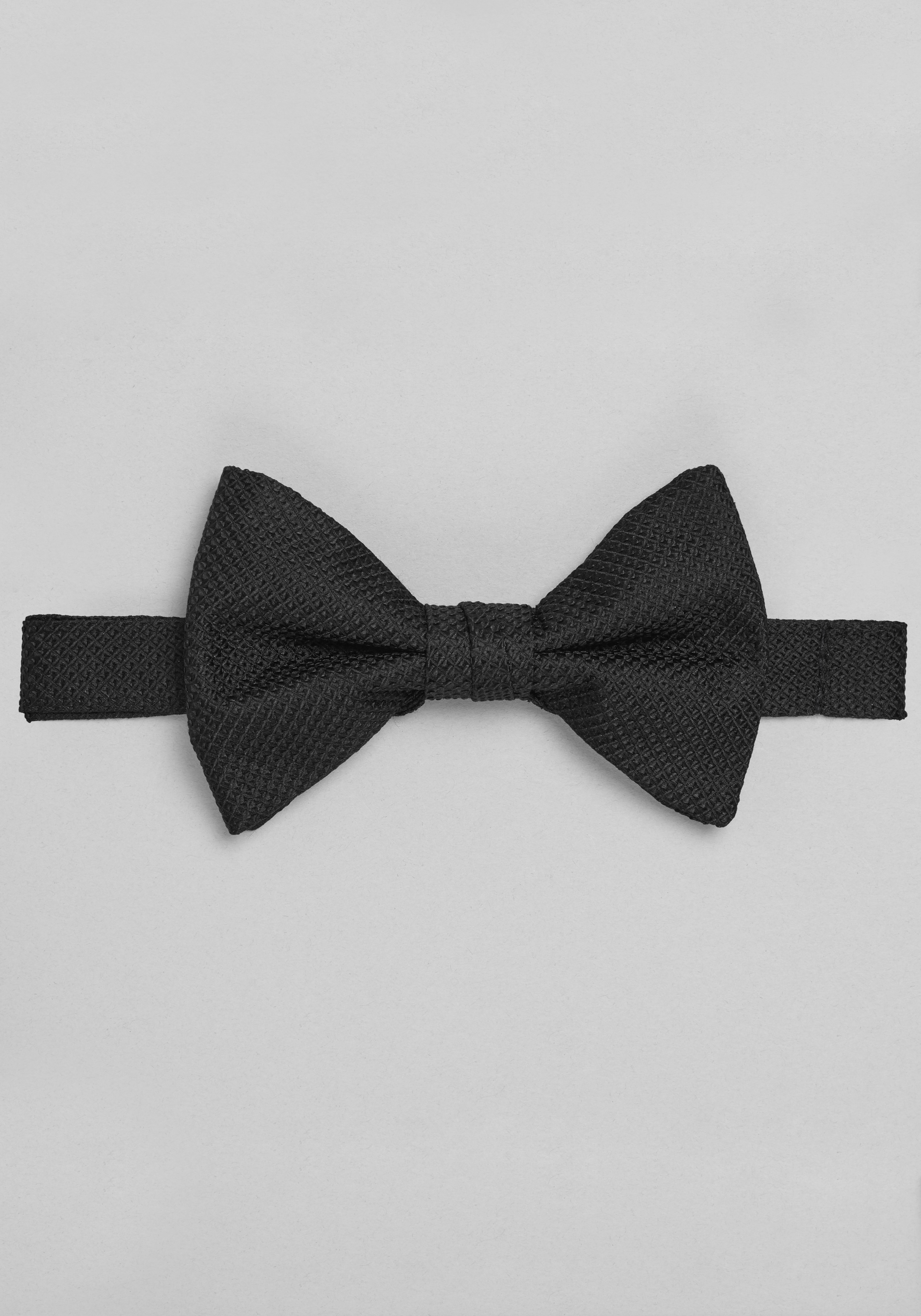 Jos. A. Bank Textured Pre-Tied Bow Tie