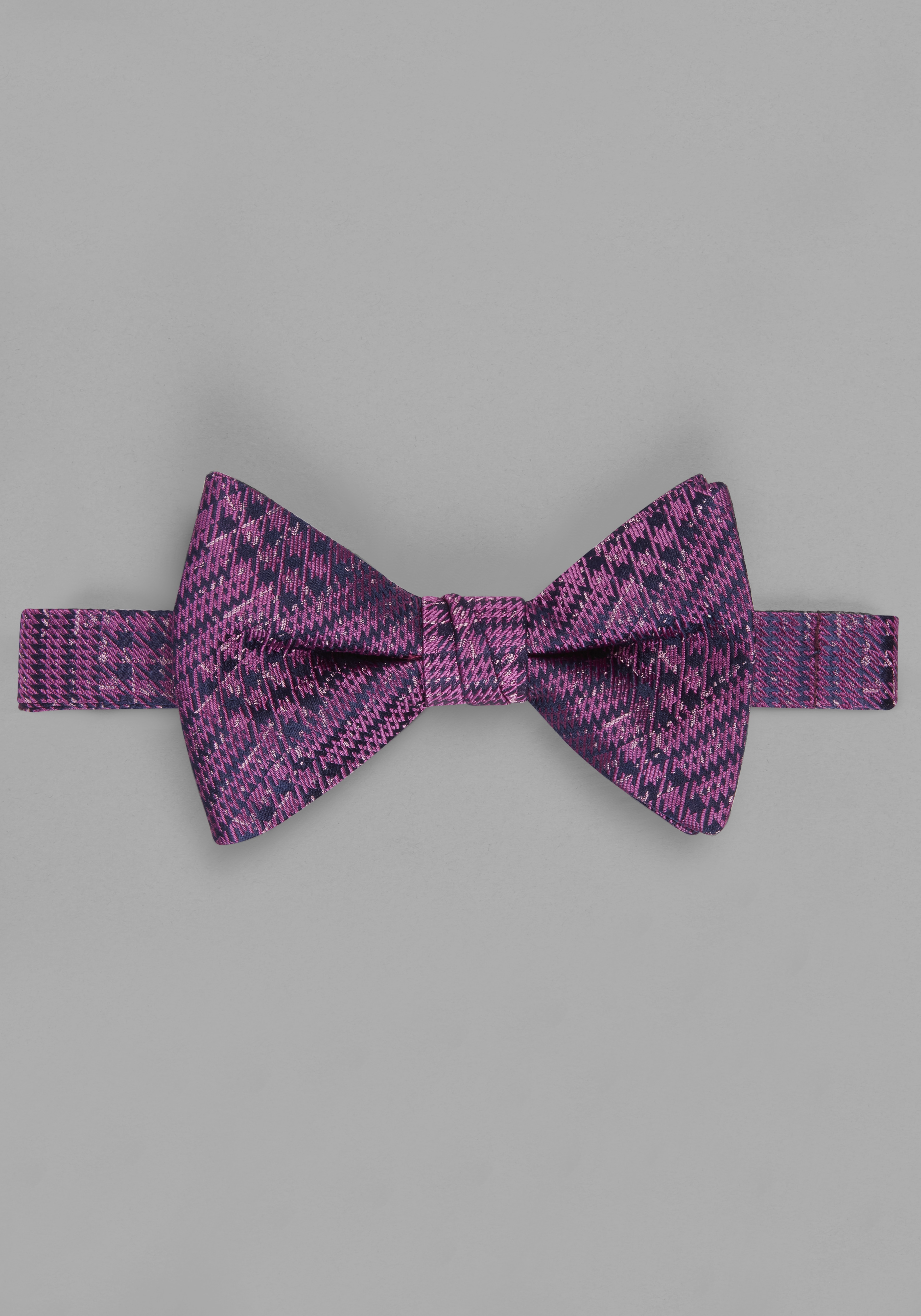 Jos. A. Bank Emotional Houndstooth Pre-Tied Bow Tie