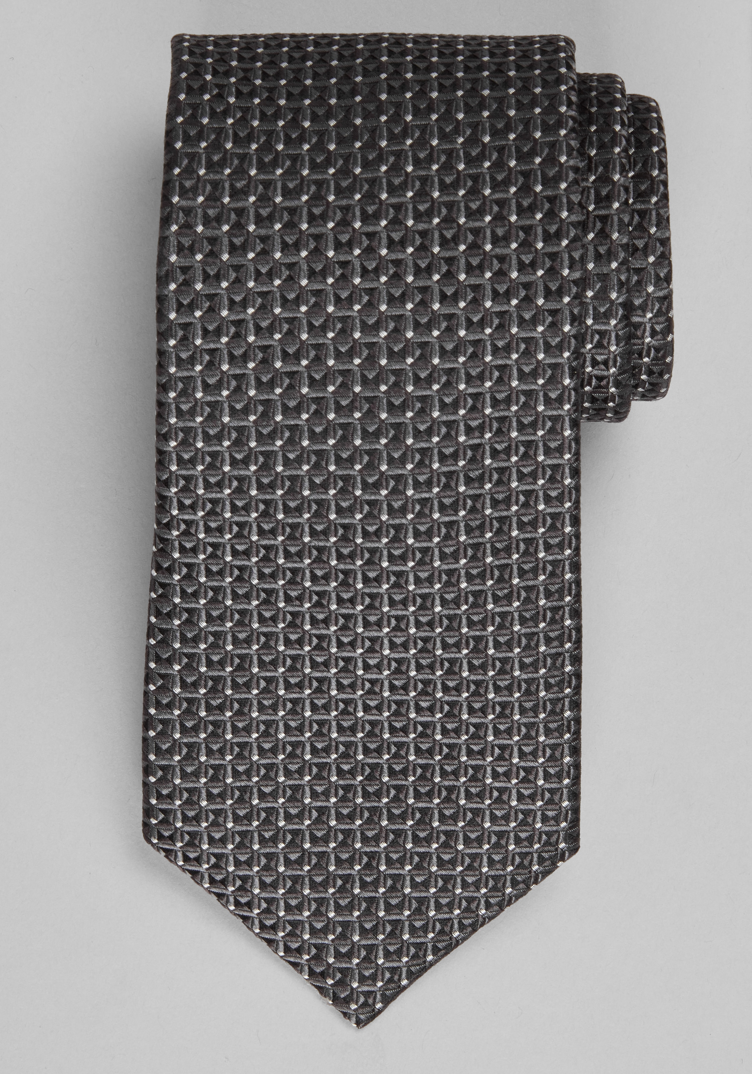 Traveler®Collection Micro Geo Tie