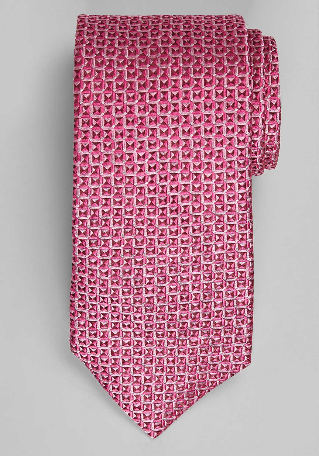 Traveler&reg;Collection Micro Geo Tie