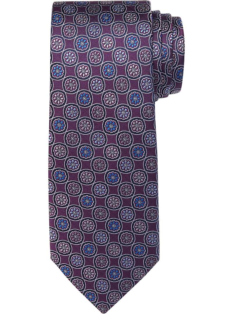 Reserve Collection Rounded Medallion Tie - Reserve Ties | Jos A Bank