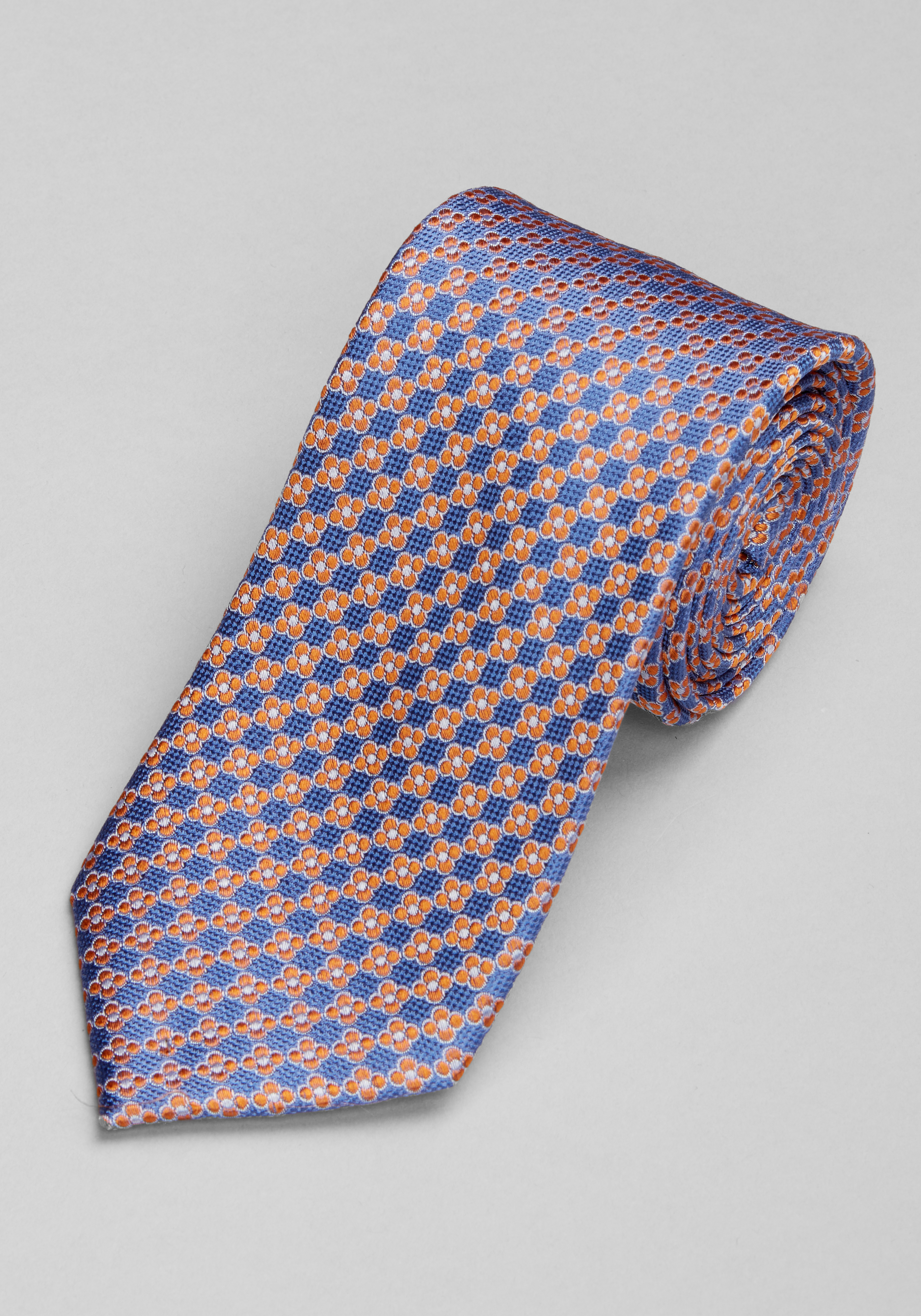 Ties, Neckties & Bow Ties | Men's Neckwear | JoS. A. Bank Clothiers